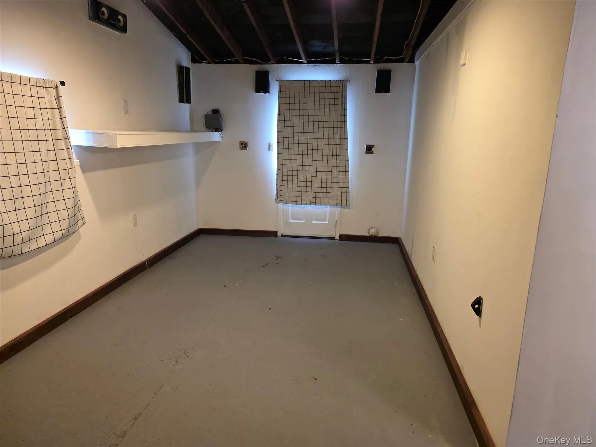 68 Summer Lane, Oyster Bay, NY, 4 Bedrooms Bedrooms, 6 Rooms Rooms,1 BathroomBathrooms,Residential Lease,For Rent,Summer,0,1000365 68 Summer Lane, Oyster Bay, NY, 4 Bedrooms Bedrooms, 6 Rooms Rooms,1 BathroomBathrooms,Residential Lease,For Rent,Summer,0,1000365