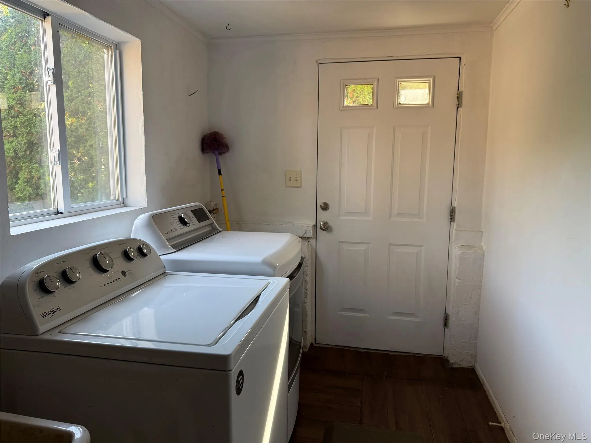 11 Syosset Circle, Oyster Bay, NY, 3 Bedrooms Bedrooms, 8 Rooms Rooms,1 BathroomBathrooms,Residential Lease,For Rent,Syosset,0,1000369 11 Syosset Circle, Oyster Bay, NY, 3 Bedrooms Bedrooms, 8 Rooms Rooms,1 BathroomBathrooms,Residential Lease,For Rent,Syosset,0,1000369