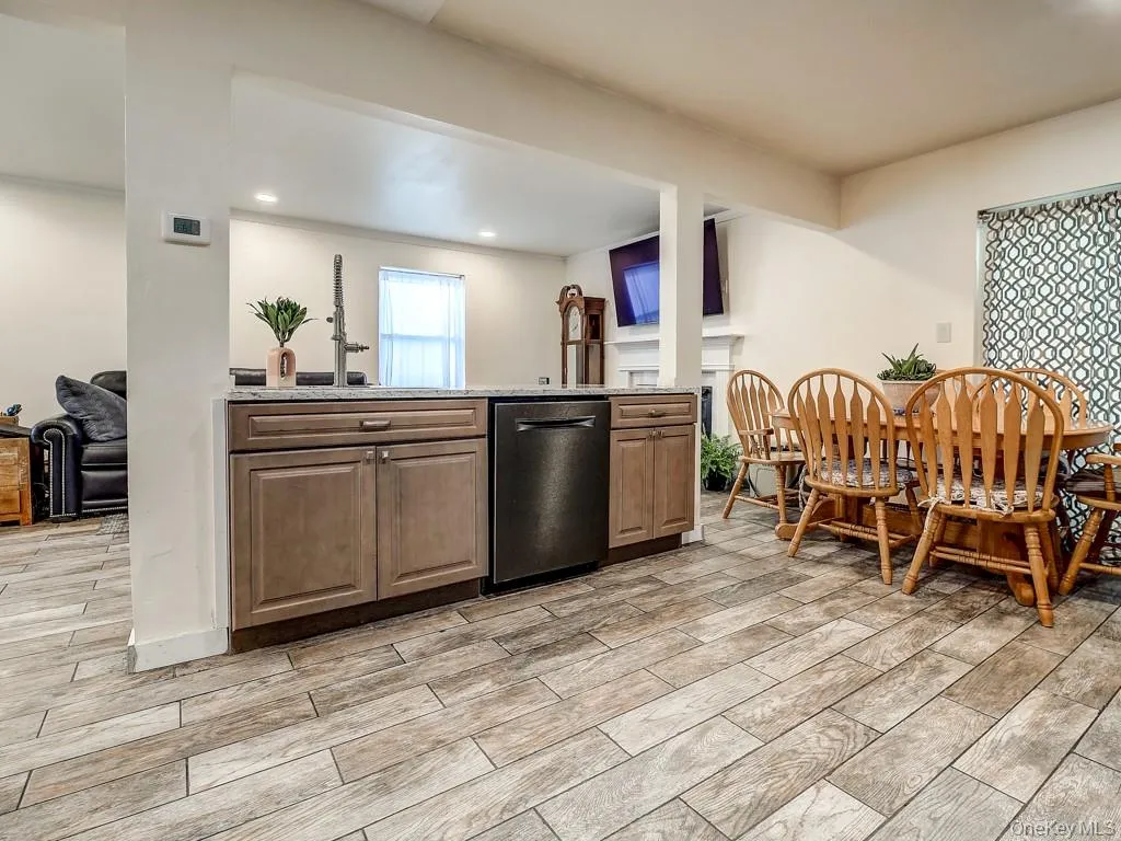 25 Village Cove, Warwick (town), NY, 1 Bedroom Bedrooms, 4 Rooms Rooms,2 BathroomsBathrooms,Residential,For Rent,Village,0,1000372 25 Village Cove, Warwick (town), NY, 1 Bedroom Bedrooms, 4 Rooms Rooms,2 BathroomsBathrooms,Residential,For Rent,Village,0,1000372