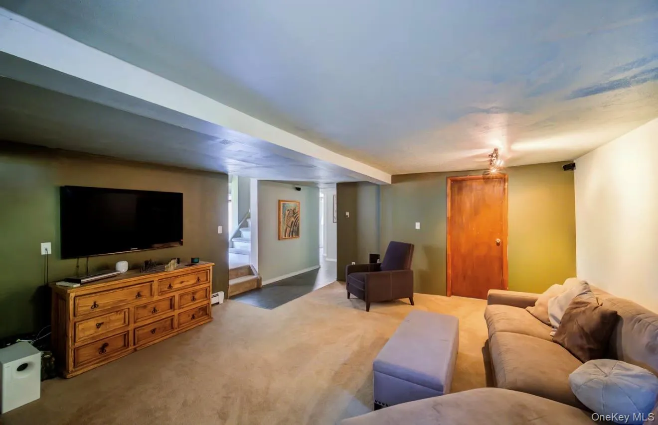 270 Bull Mill Road, Chester Town, NY, 4 Bedrooms Bedrooms, 12 Rooms Rooms,3 BathroomsBathrooms,Residential,For Rent,Bull Mill,0,1000373 270 Bull Mill Road, Chester Town, NY, 4 Bedrooms Bedrooms, 12 Rooms Rooms,3 BathroomsBathrooms,Residential,For Rent,Bull Mill,0,1000373