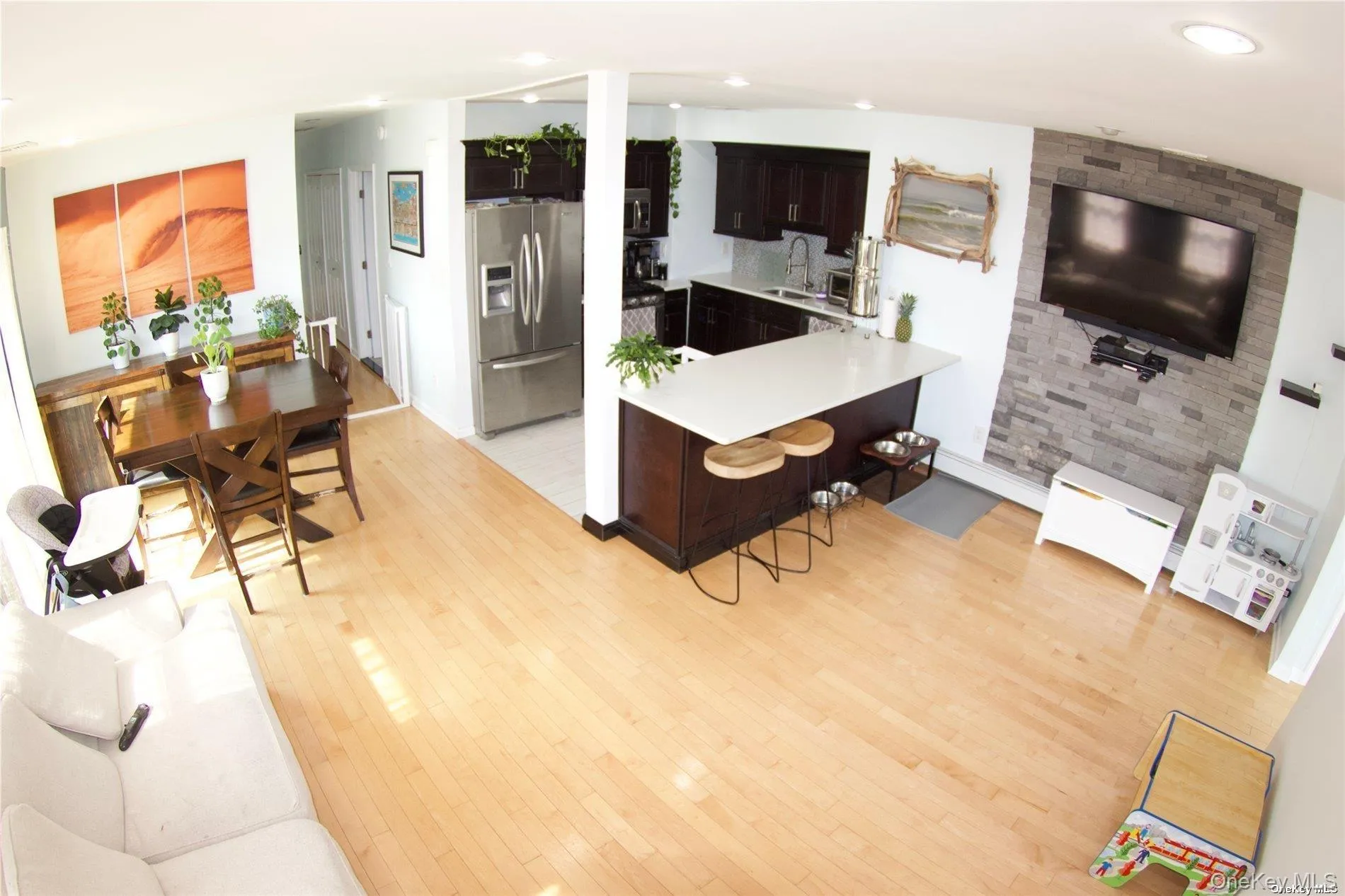 439 Market, Long Beach, NY, 3 Bedrooms Bedrooms, 7 Rooms Rooms,2 BathroomsBathrooms,Residential Lease,For Rent,Market,0,1000380 439 Market, Long Beach, NY, 3 Bedrooms Bedrooms, 7 Rooms Rooms,2 BathroomsBathrooms,Residential Lease,For Rent,Market,0,1000380