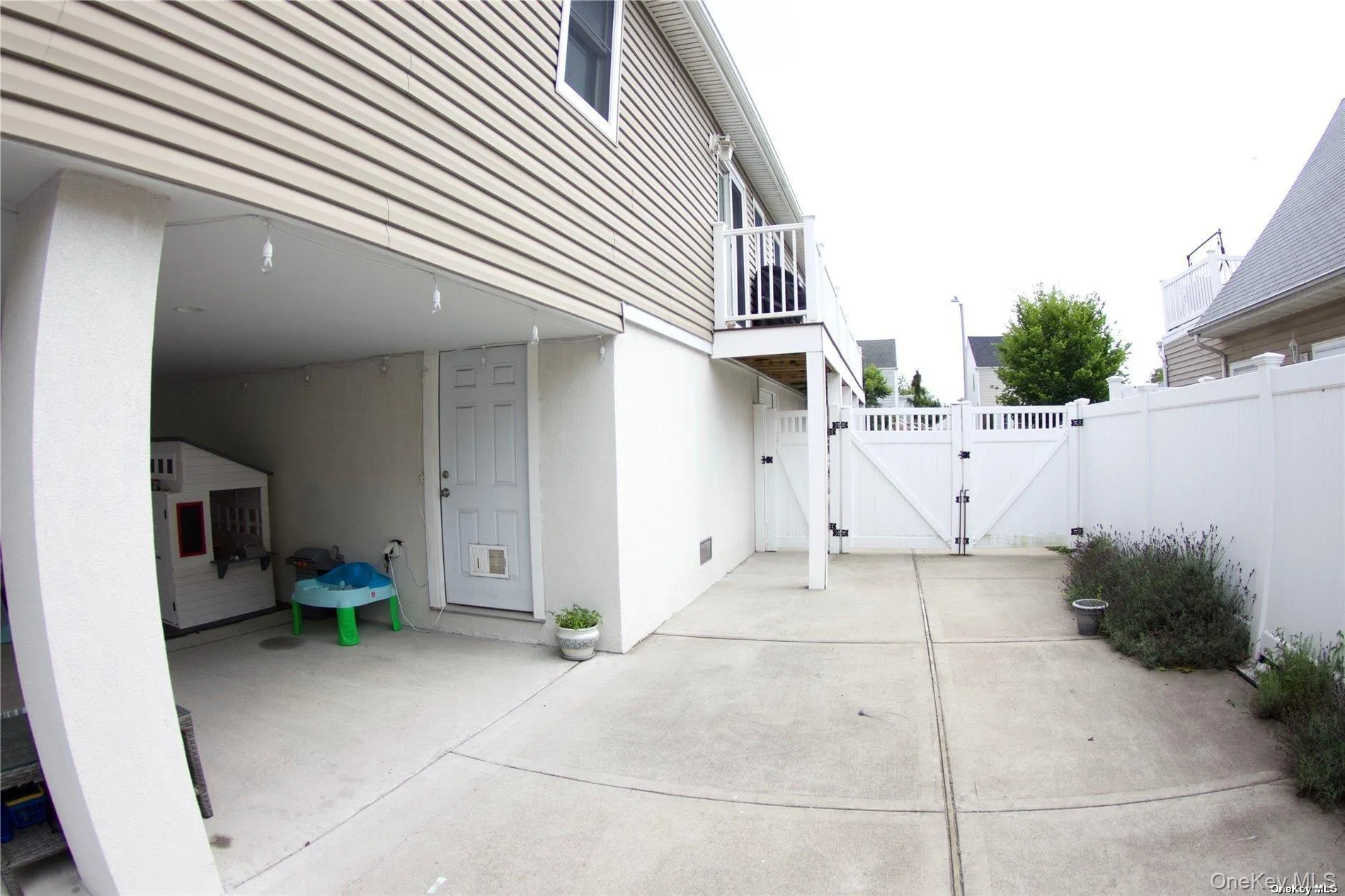 439 Market, Long Beach, NY, 3 Bedrooms Bedrooms, 7 Rooms Rooms,2 BathroomsBathrooms,Residential Lease,For Rent,Market,0,1000380 439 Market, Long Beach, NY, 3 Bedrooms Bedrooms, 7 Rooms Rooms,2 BathroomsBathrooms,Residential Lease,For Rent,Market,0,1000380