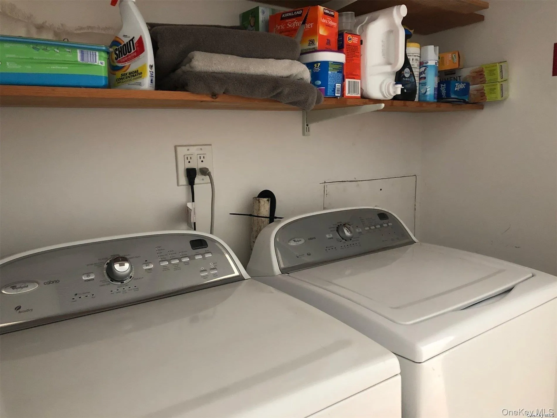 439 Market, Long Beach, NY, 3 Bedrooms Bedrooms, 7 Rooms Rooms,2 BathroomsBathrooms,Residential Lease,For Rent,Market,0,1000380 439 Market, Long Beach, NY, 3 Bedrooms Bedrooms, 7 Rooms Rooms,2 BathroomsBathrooms,Residential Lease,For Rent,Market,0,1000380