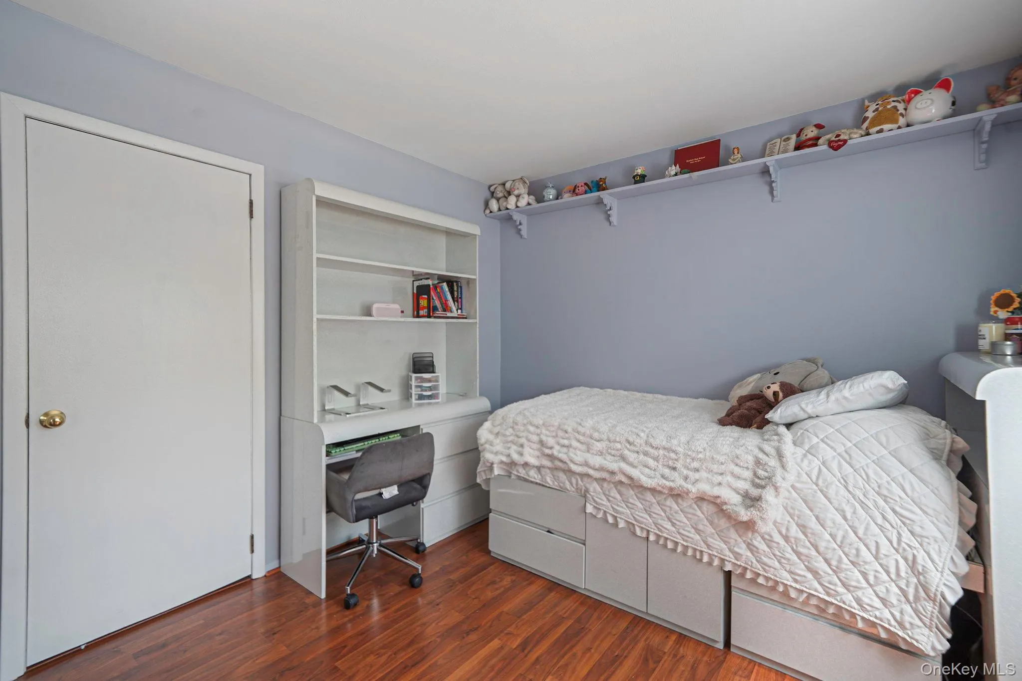 15 Peters Lane, Brookhaven, NY, 4 Bedrooms Bedrooms, 9 Rooms Rooms,2 BathroomsBathrooms,Residential,For Rent,Peters,0,1000382 15 Peters Lane, Brookhaven, NY, 4 Bedrooms Bedrooms, 9 Rooms Rooms,2 BathroomsBathrooms,Residential,For Rent,Peters,0,1000382