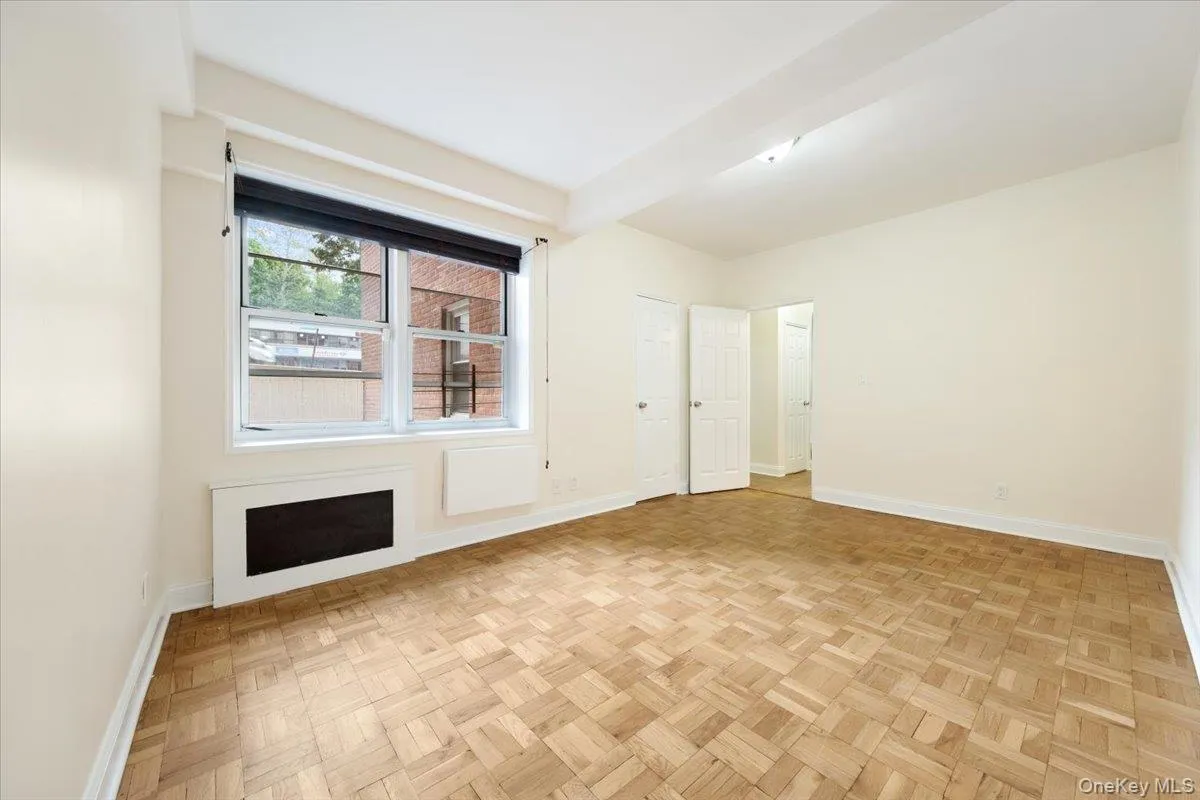 2 Sadore Lane, Yonkers, NY, 2 Bedrooms Bedrooms, 4 Rooms Rooms,1 BathroomBathrooms,Residential,For Rent,Sadore,0,1000386 2 Sadore Lane, Yonkers, NY, 2 Bedrooms Bedrooms, 4 Rooms Rooms,1 BathroomBathrooms,Residential,For Rent,Sadore,0,1000386