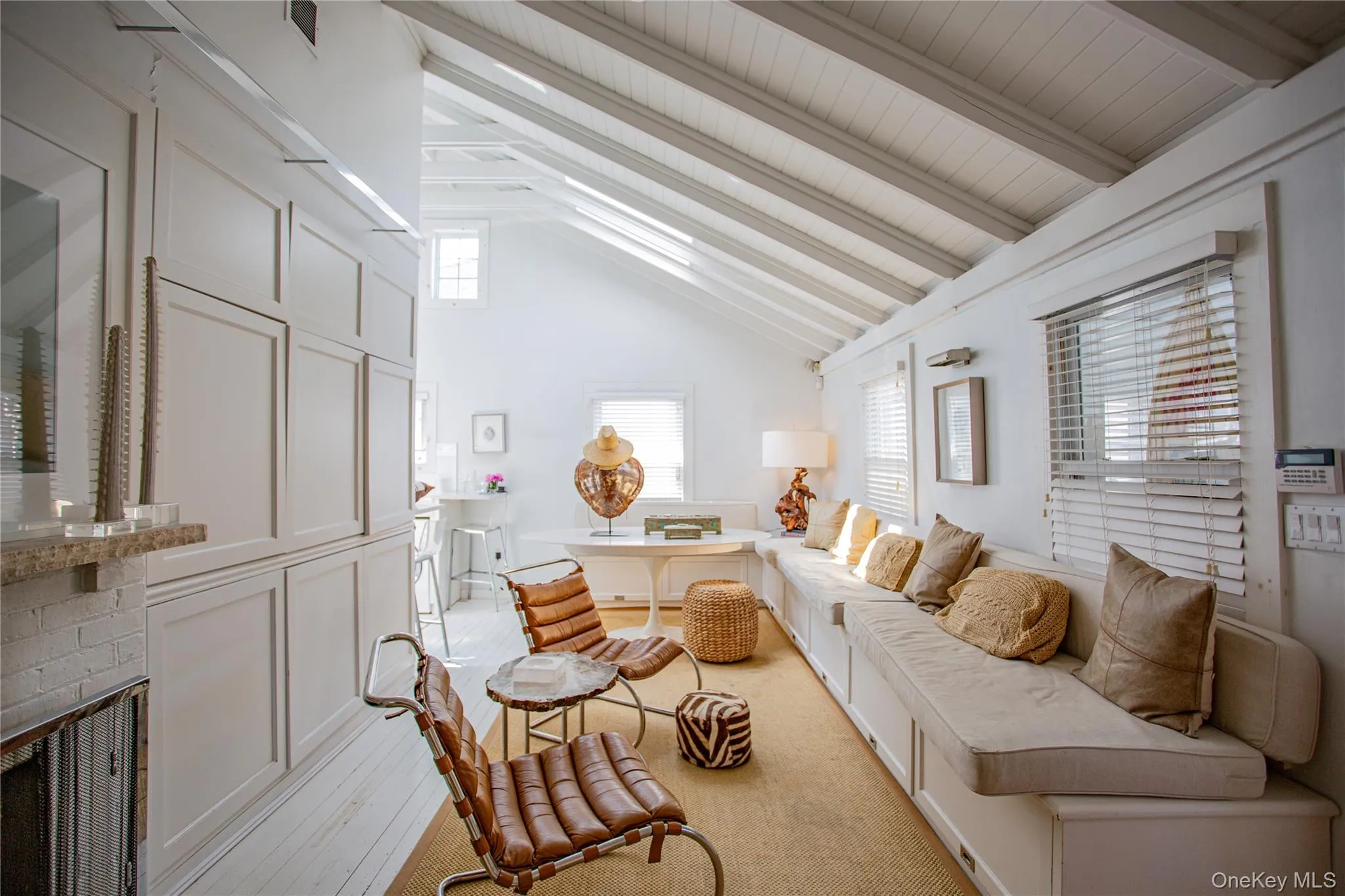16 June Walk, Long Beach, NY, 3 Bedrooms Bedrooms, 6 Rooms Rooms,1 BathroomBathrooms,Residential Lease,For Rent,June,0,1000387 16 June Walk, Long Beach, NY, 3 Bedrooms Bedrooms, 6 Rooms Rooms,1 BathroomBathrooms,Residential Lease,For Rent,June,0,1000387