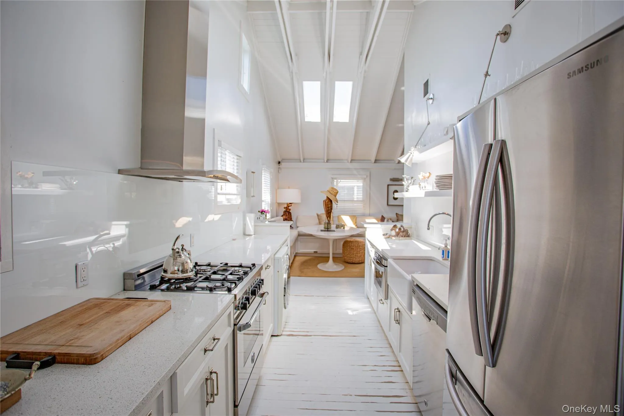 16 June Walk, Long Beach, NY, 3 Bedrooms Bedrooms, 6 Rooms Rooms,1 BathroomBathrooms,Residential Lease,For Rent,June,0,1000387 16 June Walk, Long Beach, NY, 3 Bedrooms Bedrooms, 6 Rooms Rooms,1 BathroomBathrooms,Residential Lease,For Rent,June,0,1000387
