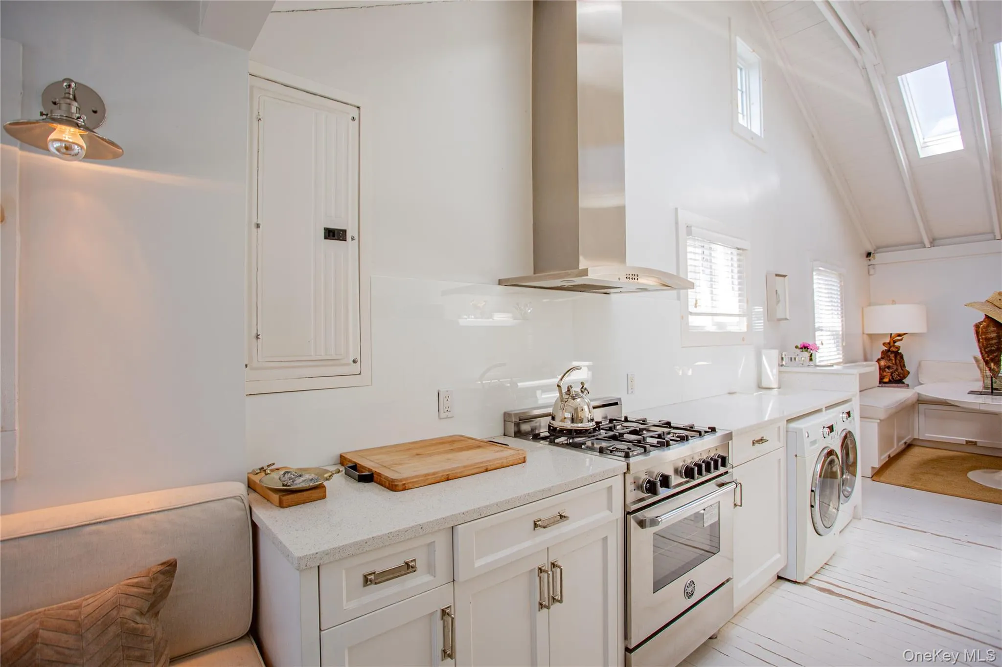 16 June Walk, Long Beach, NY, 3 Bedrooms Bedrooms, 6 Rooms Rooms,1 BathroomBathrooms,Residential Lease,For Rent,June,0,1000387 16 June Walk, Long Beach, NY, 3 Bedrooms Bedrooms, 6 Rooms Rooms,1 BathroomBathrooms,Residential Lease,For Rent,June,0,1000387