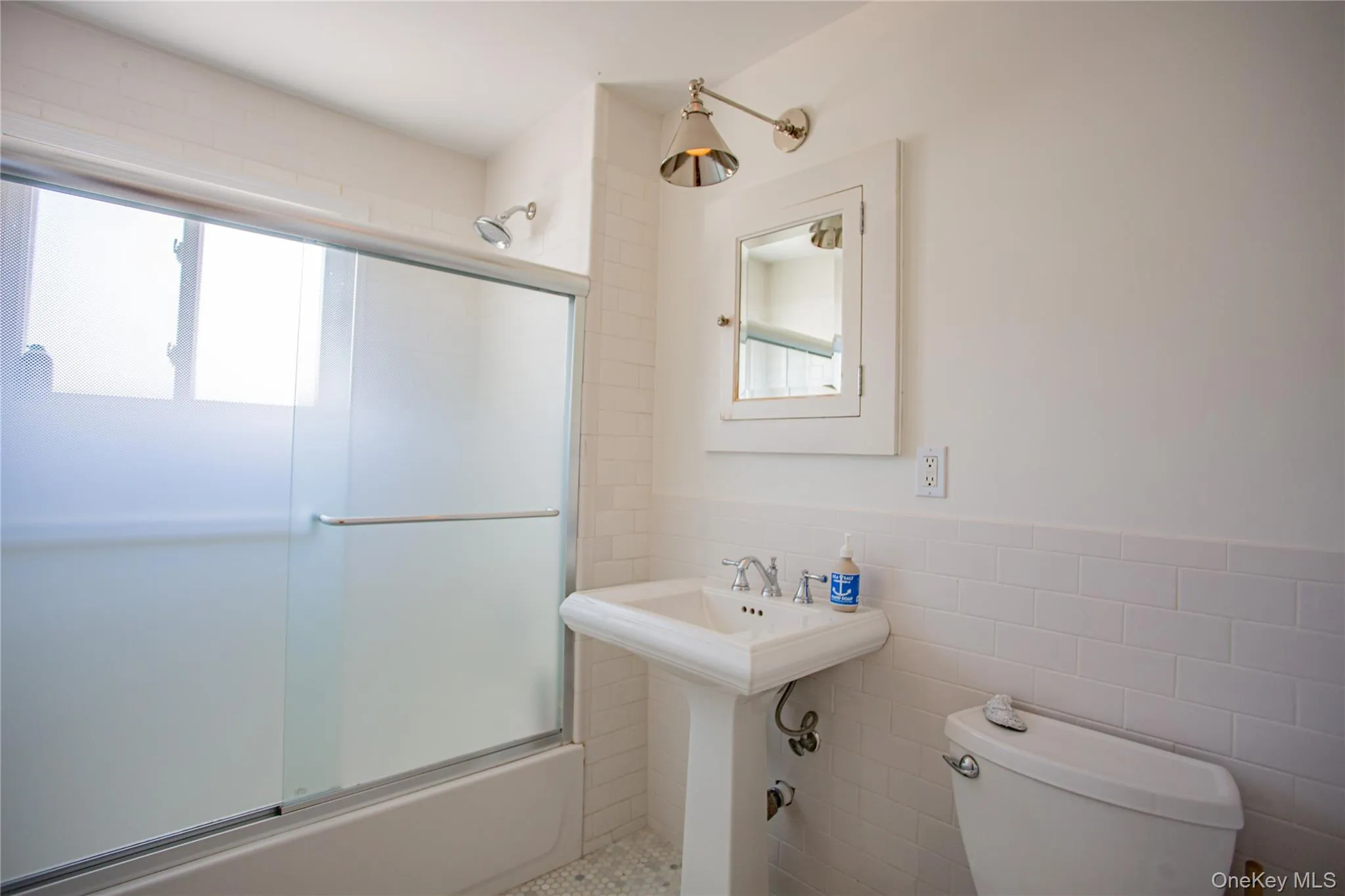 16 June Walk, Long Beach, NY, 3 Bedrooms Bedrooms, 6 Rooms Rooms,1 BathroomBathrooms,Residential Lease,For Rent,June,0,1000387 16 June Walk, Long Beach, NY, 3 Bedrooms Bedrooms, 6 Rooms Rooms,1 BathroomBathrooms,Residential Lease,For Rent,June,0,1000387