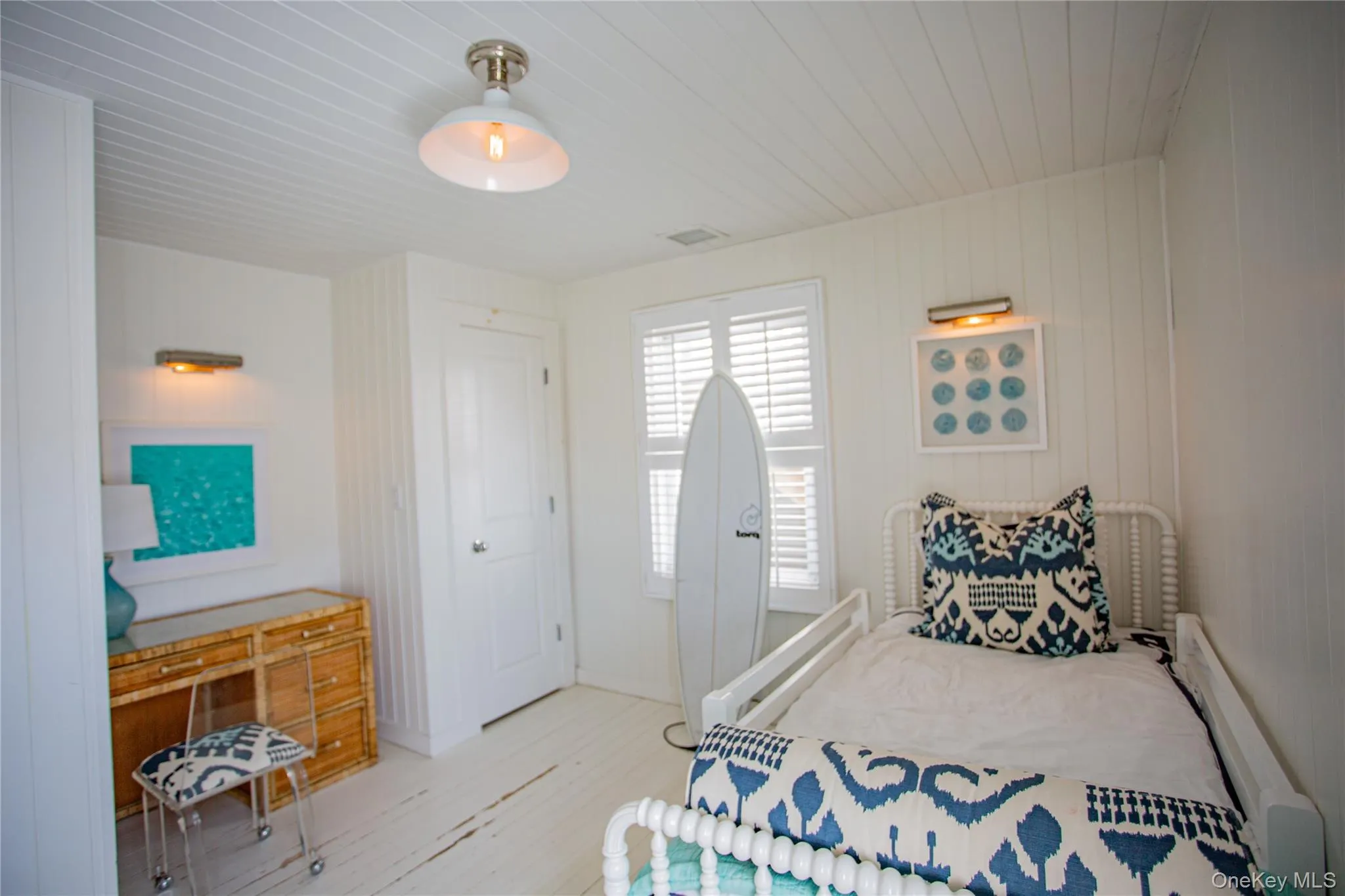 16 June Walk, Long Beach, NY, 3 Bedrooms Bedrooms, 6 Rooms Rooms,1 BathroomBathrooms,Residential Lease,For Rent,June,0,1000387 16 June Walk, Long Beach, NY, 3 Bedrooms Bedrooms, 6 Rooms Rooms,1 BathroomBathrooms,Residential Lease,For Rent,June,0,1000387