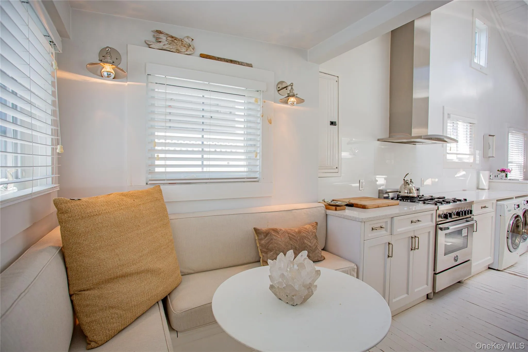 16 June Walk, Long Beach, NY, 3 Bedrooms Bedrooms, 6 Rooms Rooms,1 BathroomBathrooms,Residential Lease,For Rent,June,0,1000387 16 June Walk, Long Beach, NY, 3 Bedrooms Bedrooms, 6 Rooms Rooms,1 BathroomBathrooms,Residential Lease,For Rent,June,0,1000387