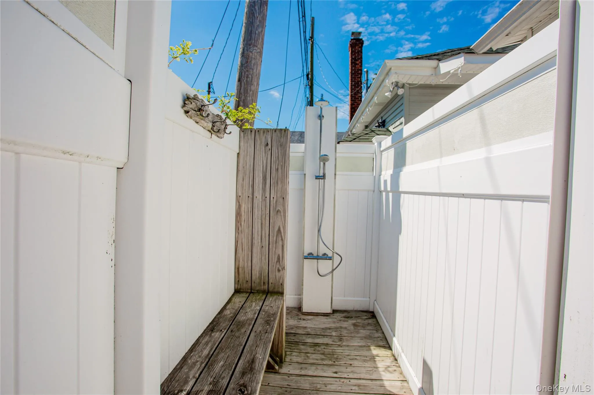 16 June Walk, Long Beach, NY, 3 Bedrooms Bedrooms, 6 Rooms Rooms,1 BathroomBathrooms,Residential Lease,For Rent,June,0,1000387 16 June Walk, Long Beach, NY, 3 Bedrooms Bedrooms, 6 Rooms Rooms,1 BathroomBathrooms,Residential Lease,For Rent,June,0,1000387