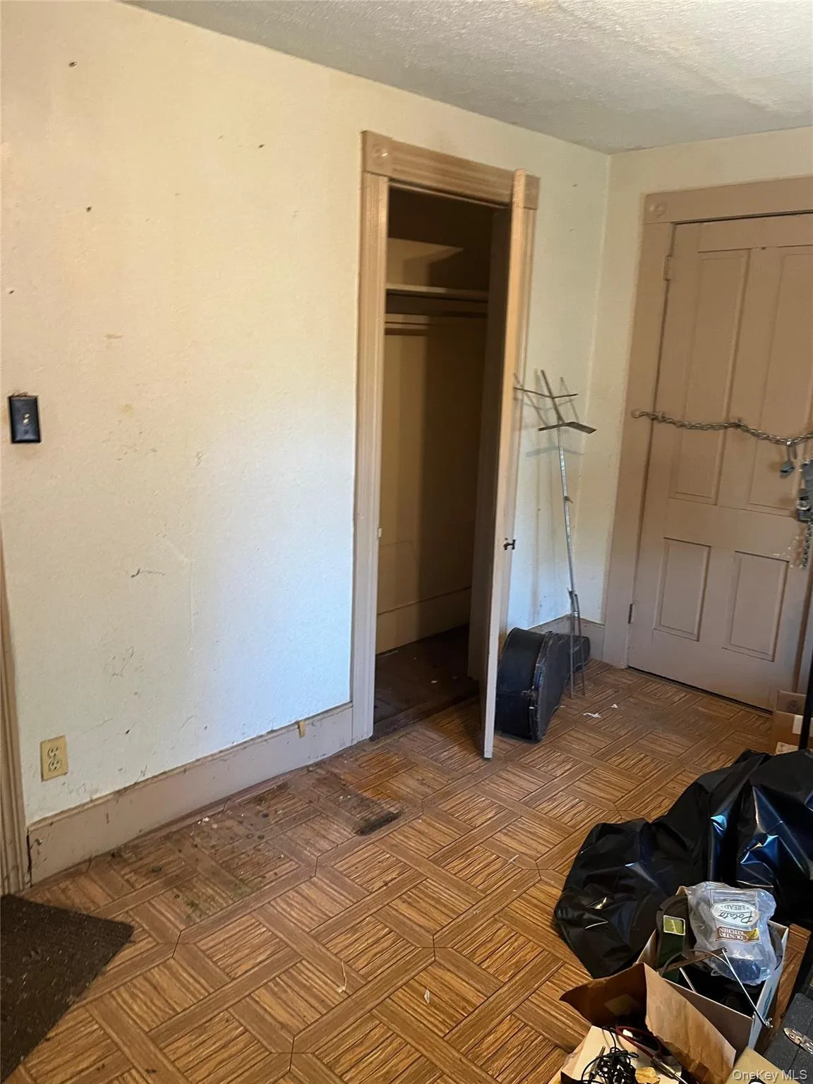 2812 State Route 208, Montgomery, NY, 3 Bedrooms Bedrooms, 7 Rooms Rooms,1 BathroomBathrooms,Residential,For Rent,State Route 208,0,1000392 2812 State Route 208, Montgomery, NY, 3 Bedrooms Bedrooms, 7 Rooms Rooms,1 BathroomBathrooms,Residential,For Rent,State Route 208,0,1000392