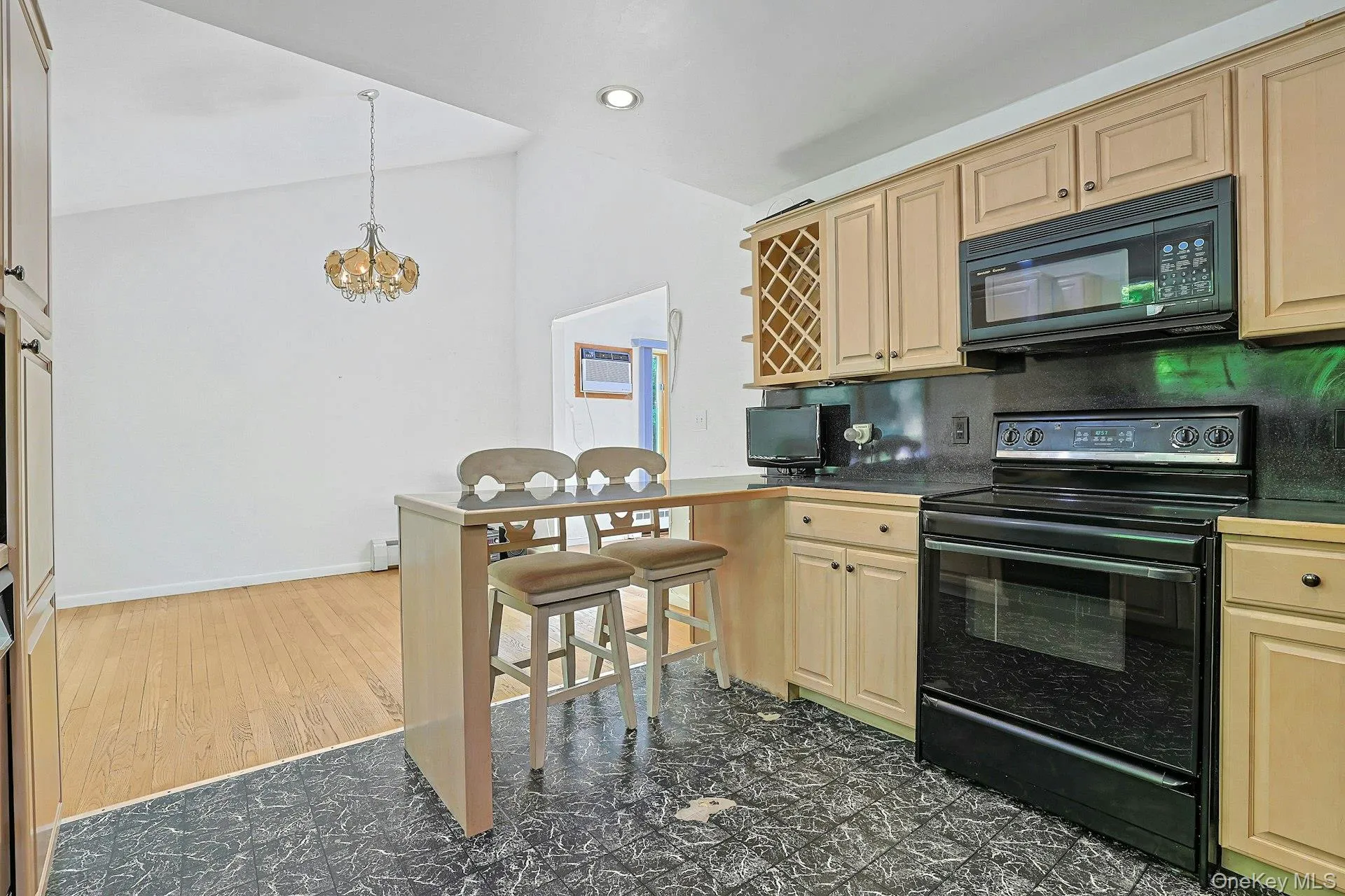 24 Virginia Lane, Mount Pleasant, NY, 3 Bedrooms Bedrooms, 6 Rooms Rooms,1 BathroomBathrooms,Residential,For Rent,Virginia,0,1000393 24 Virginia Lane, Mount Pleasant, NY, 3 Bedrooms Bedrooms, 6 Rooms Rooms,1 BathroomBathrooms,Residential,For Rent,Virginia,0,1000393