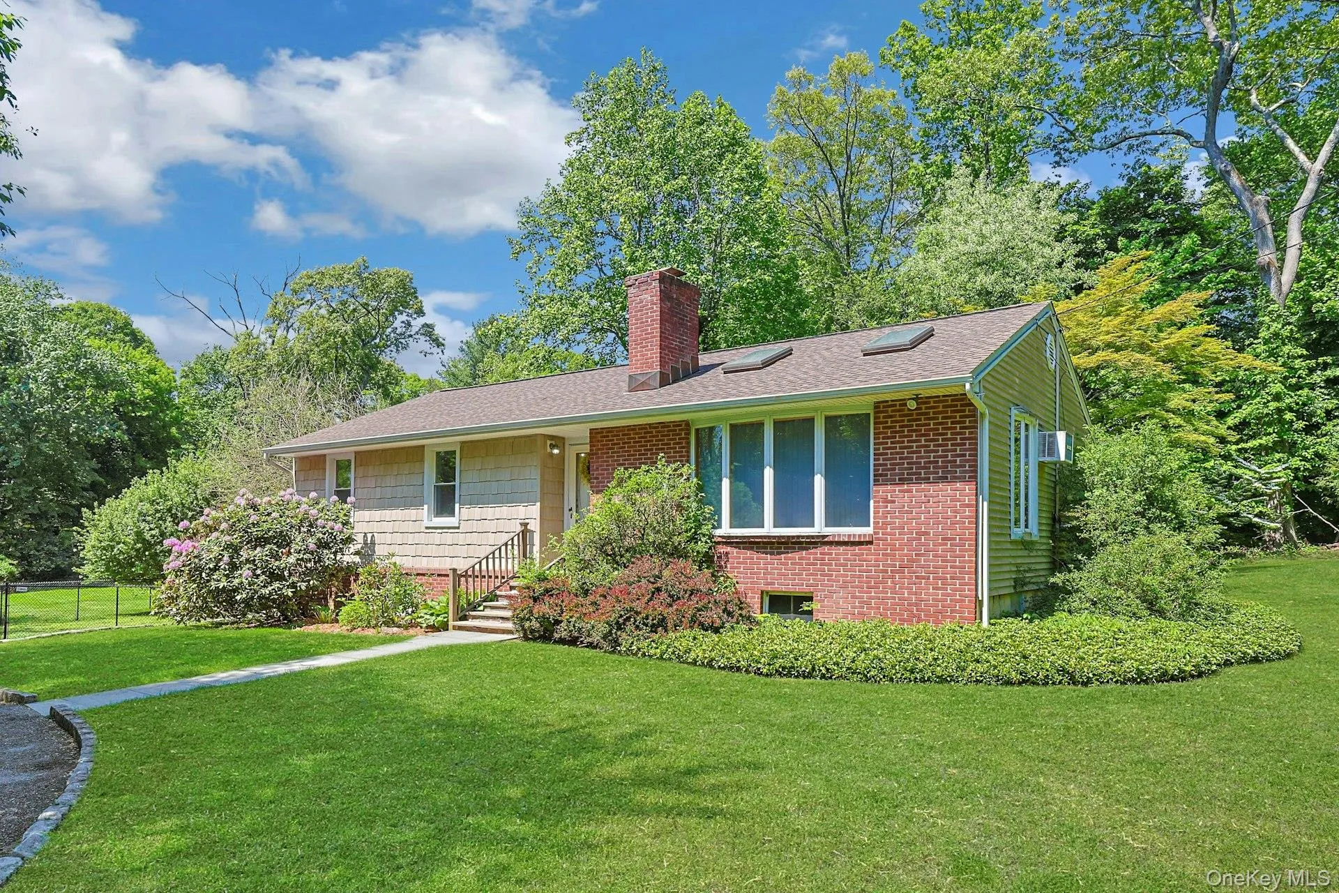 24 Virginia Lane, Mount Pleasant, NY, 3 Bedrooms Bedrooms, 6 Rooms Rooms,1 BathroomBathrooms,Residential,For Rent,Virginia,0,1000393 24 Virginia Lane, Mount Pleasant, NY, 3 Bedrooms Bedrooms, 6 Rooms Rooms,1 BathroomBathrooms,Residential,For Rent,Virginia,0,1000393
