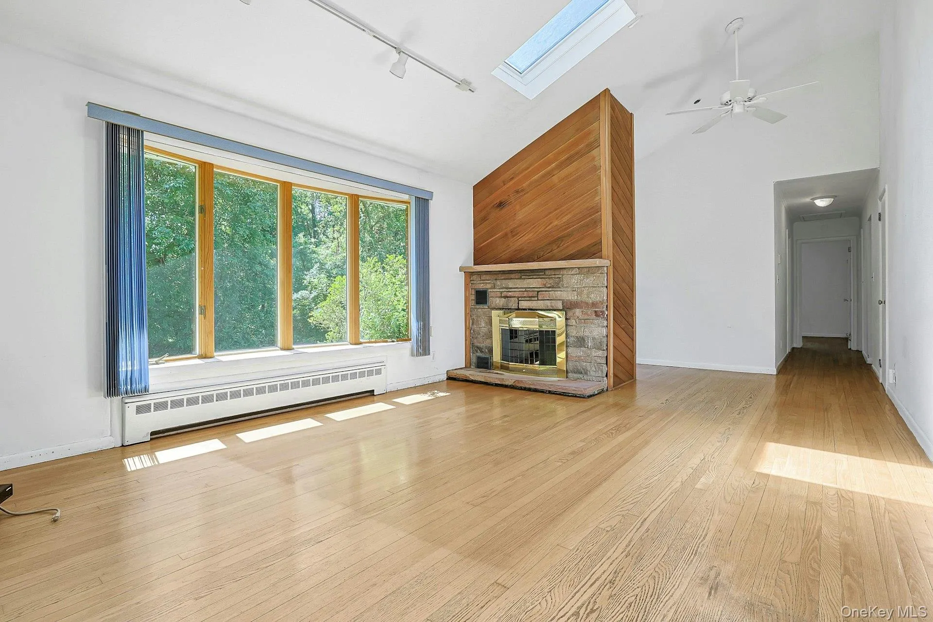24 Virginia Lane, Mount Pleasant, NY, 3 Bedrooms Bedrooms, 6 Rooms Rooms,1 BathroomBathrooms,Residential,For Rent,Virginia,0,1000393 24 Virginia Lane, Mount Pleasant, NY, 3 Bedrooms Bedrooms, 6 Rooms Rooms,1 BathroomBathrooms,Residential,For Rent,Virginia,0,1000393