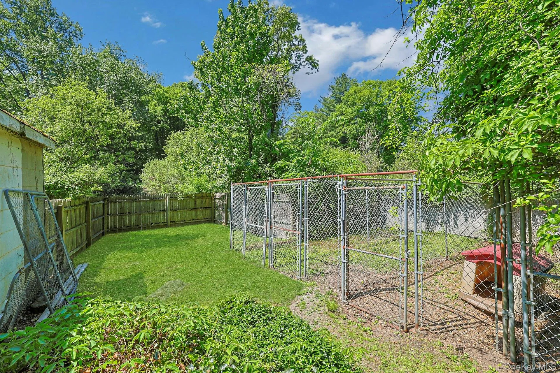 Fenced-in Area Fenced-in Area