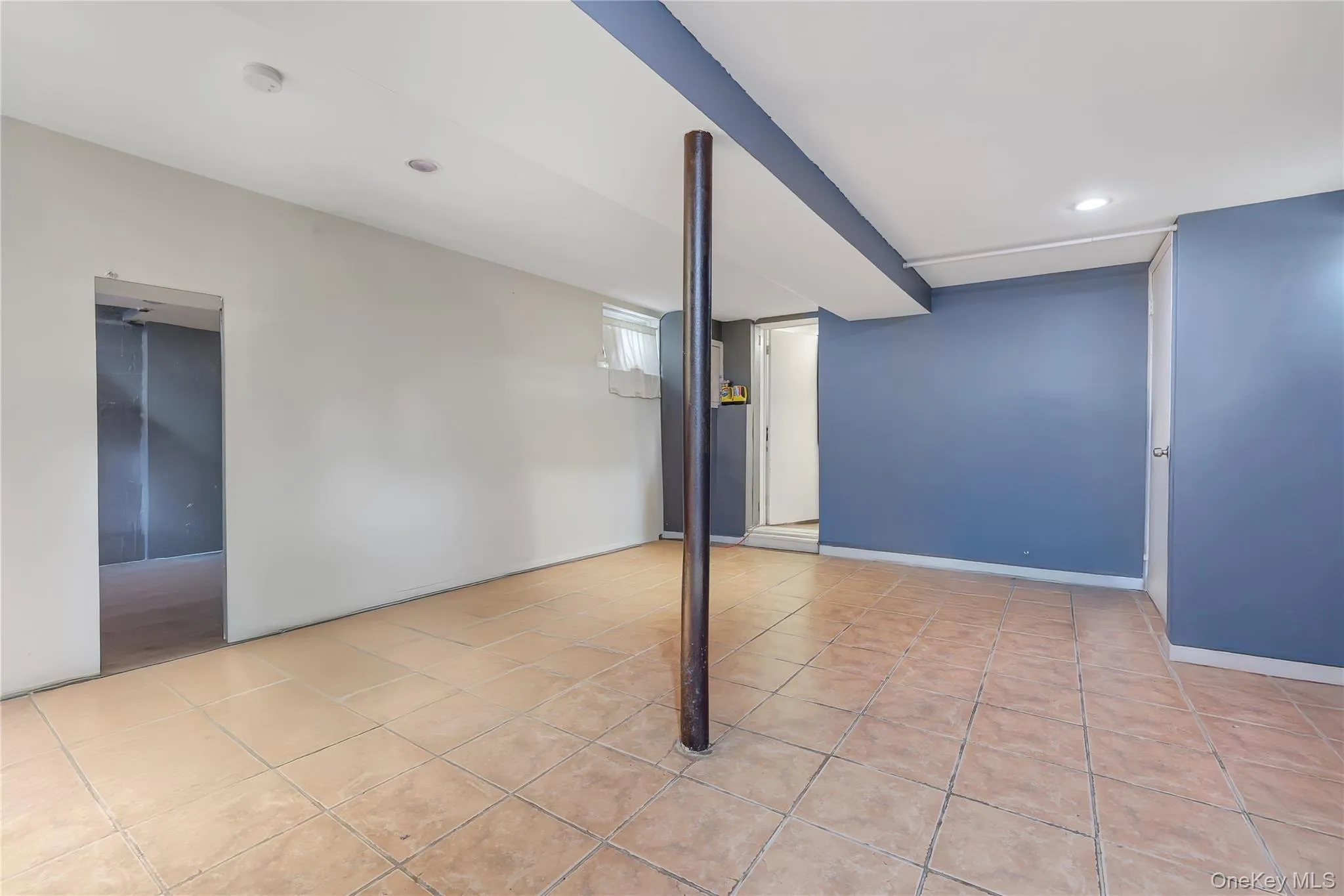 225-25 106th Avenue, New York, NY, 3 Bedrooms Bedrooms, 8 Rooms Rooms,1 BathroomBathrooms,Residential,For Rent,106th,0,1000397 225-25 106th Avenue, New York, NY, 3 Bedrooms Bedrooms, 8 Rooms Rooms,1 BathroomBathrooms,Residential,For Rent,106th,0,1000397