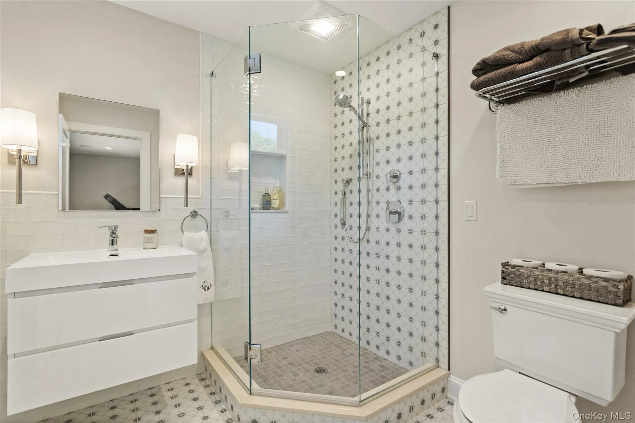 9 South Road, Bedford, NY, 4 Bedrooms Bedrooms, 9 Rooms Rooms,4 BathroomsBathrooms,Residential,For Rent,South,0,1000399 9 South Road, Bedford, NY, 4 Bedrooms Bedrooms, 9 Rooms Rooms,4 BathroomsBathrooms,Residential,For Rent,South,0,1000399