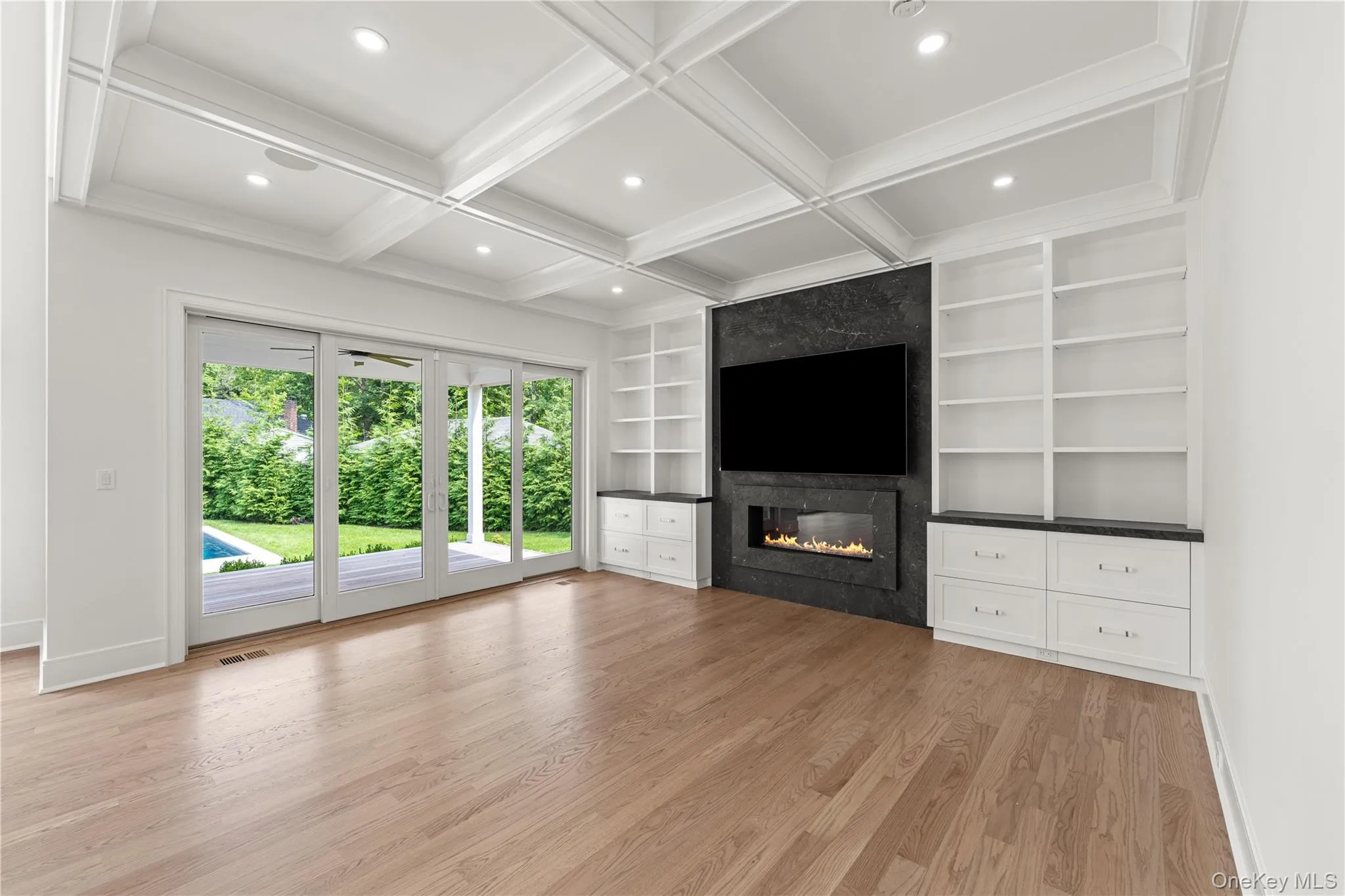 78 Meeting House Road, Southampton, NY, 6 Bedrooms Bedrooms, 14 Rooms Rooms,8 BathroomsBathrooms,Residential,For Rent,Meeting House,0,1000400 78 Meeting House Road, Southampton, NY, 6 Bedrooms Bedrooms, 14 Rooms Rooms,8 BathroomsBathrooms,Residential,For Rent,Meeting House,0,1000400