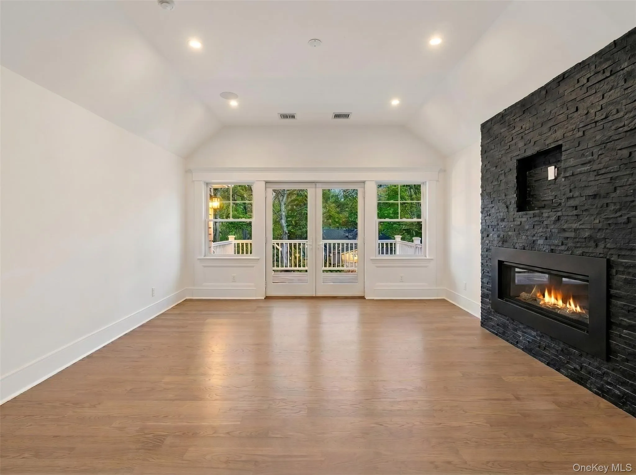 78 Meeting House Road, Southampton, NY, 6 Bedrooms Bedrooms, 14 Rooms Rooms,8 BathroomsBathrooms,Residential,For Rent,Meeting House,0,1000400 78 Meeting House Road, Southampton, NY, 6 Bedrooms Bedrooms, 14 Rooms Rooms,8 BathroomsBathrooms,Residential,For Rent,Meeting House,0,1000400