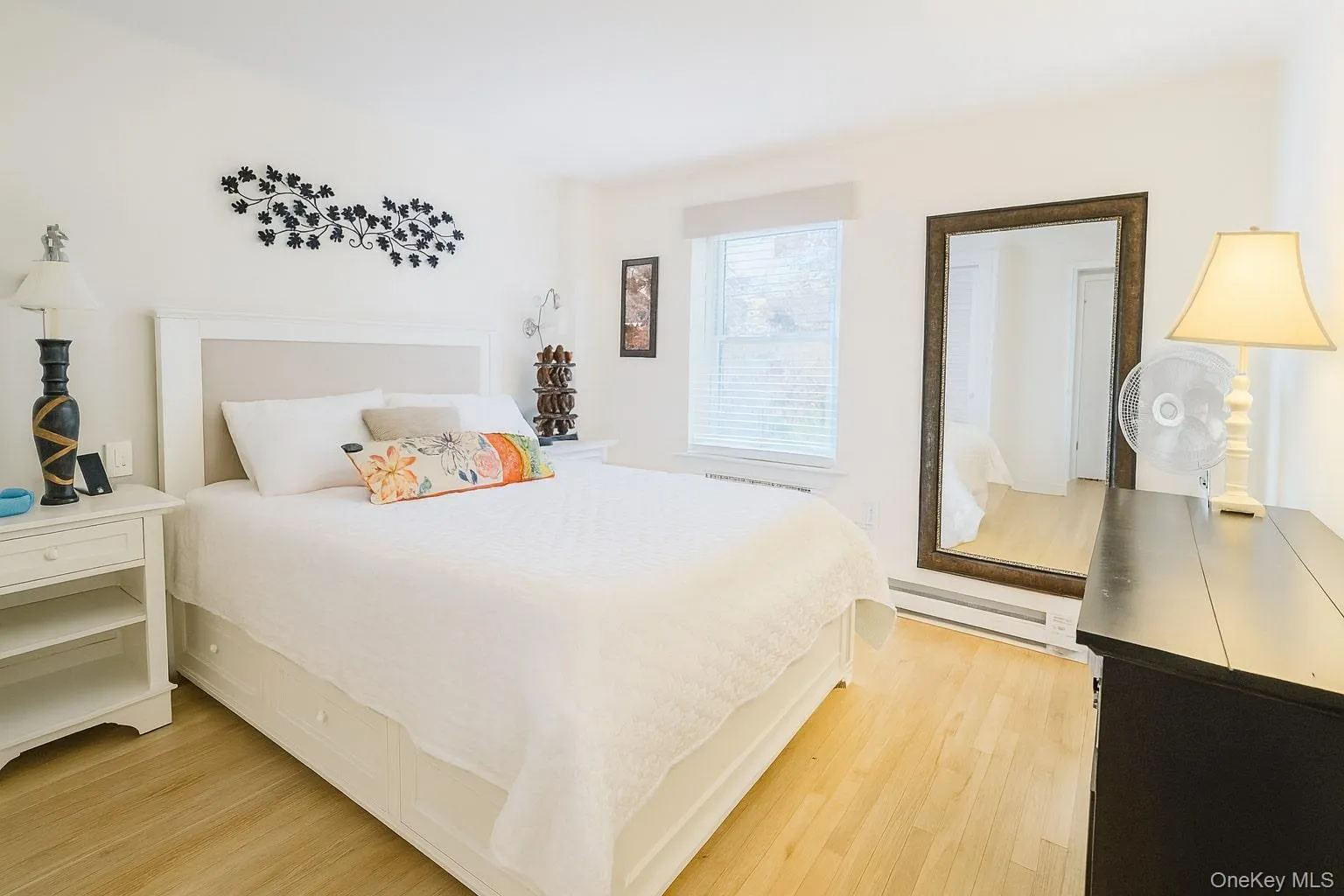 252 w 21 St, New York, NY, 1 Bedroom Bedrooms, 4 Rooms Rooms,1 BathroomBathrooms,Residential,For Rent,w 21 St,0,1000403 252 w 21 St, New York, NY, 1 Bedroom Bedrooms, 4 Rooms Rooms,1 BathroomBathrooms,Residential,For Rent,w 21 St,0,1000403