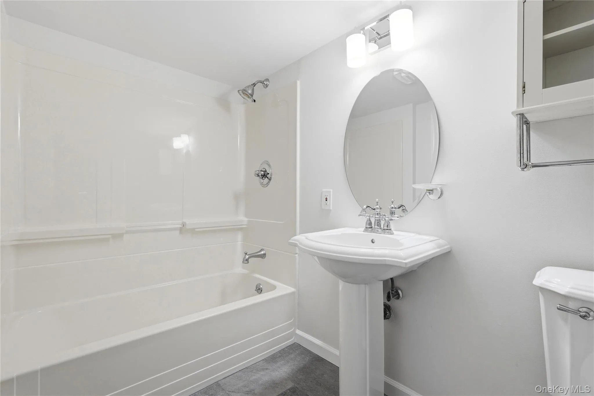 Bonus Full Bath in Finished Basement Bonus Full Bath in Finished Basement