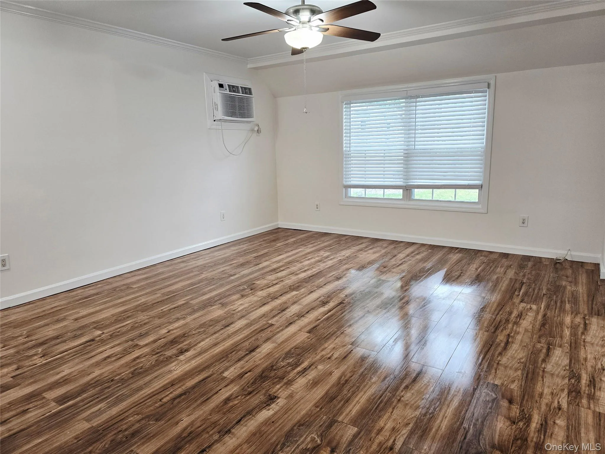 52 Mist Lane, Hempstead, NY, 4 Bedrooms Bedrooms, 8 Rooms Rooms,2 BathroomsBathrooms,Residential Lease,For Rent,Mist,0,1000410 52 Mist Lane, Hempstead, NY, 4 Bedrooms Bedrooms, 8 Rooms Rooms,2 BathroomsBathrooms,Residential Lease,For Rent,Mist,0,1000410