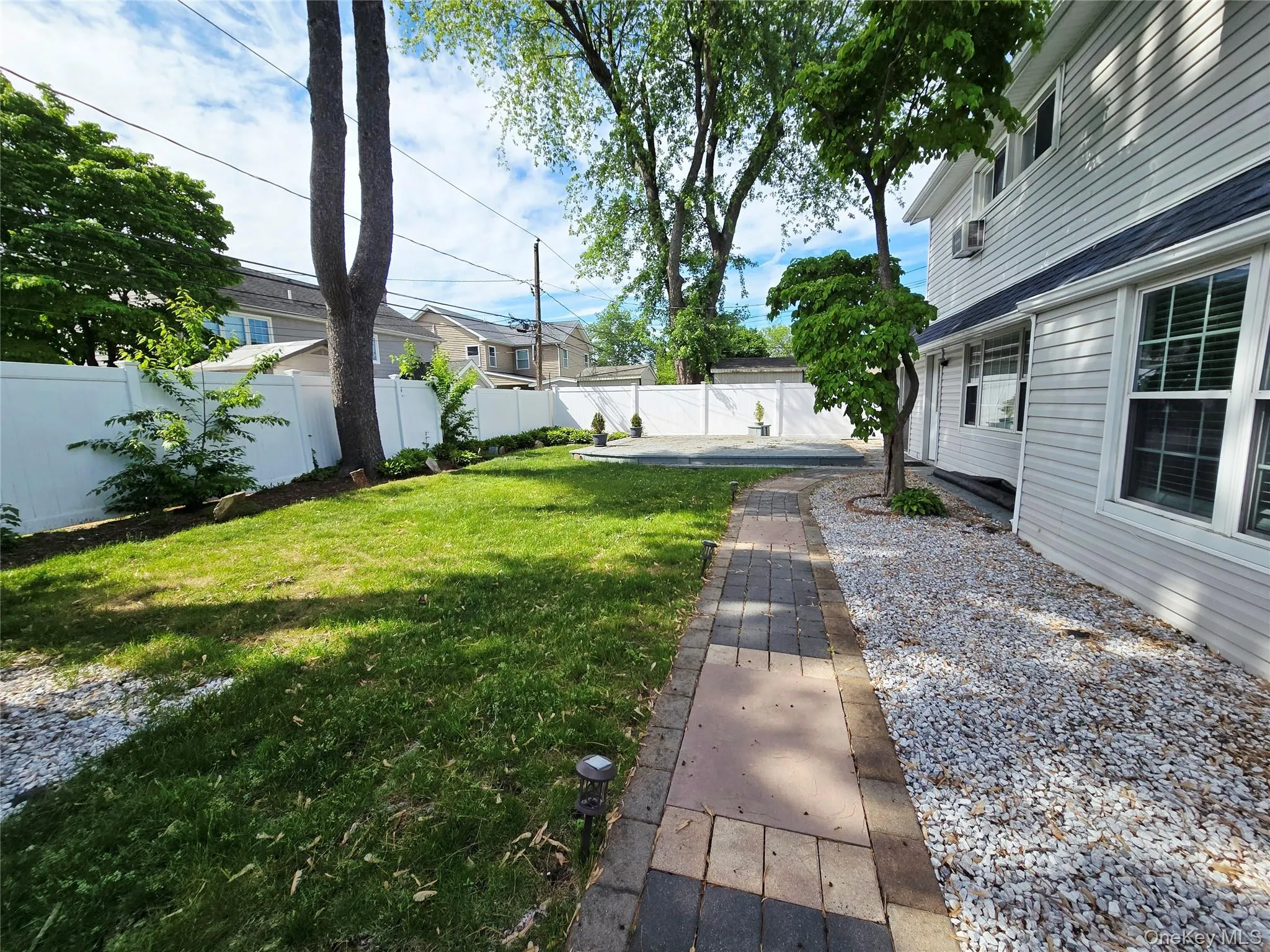 52 Mist Lane, Hempstead, NY, 4 Bedrooms Bedrooms, 8 Rooms Rooms,2 BathroomsBathrooms,Residential Lease,For Rent,Mist,0,1000410 52 Mist Lane, Hempstead, NY, 4 Bedrooms Bedrooms, 8 Rooms Rooms,2 BathroomsBathrooms,Residential Lease,For Rent,Mist,0,1000410