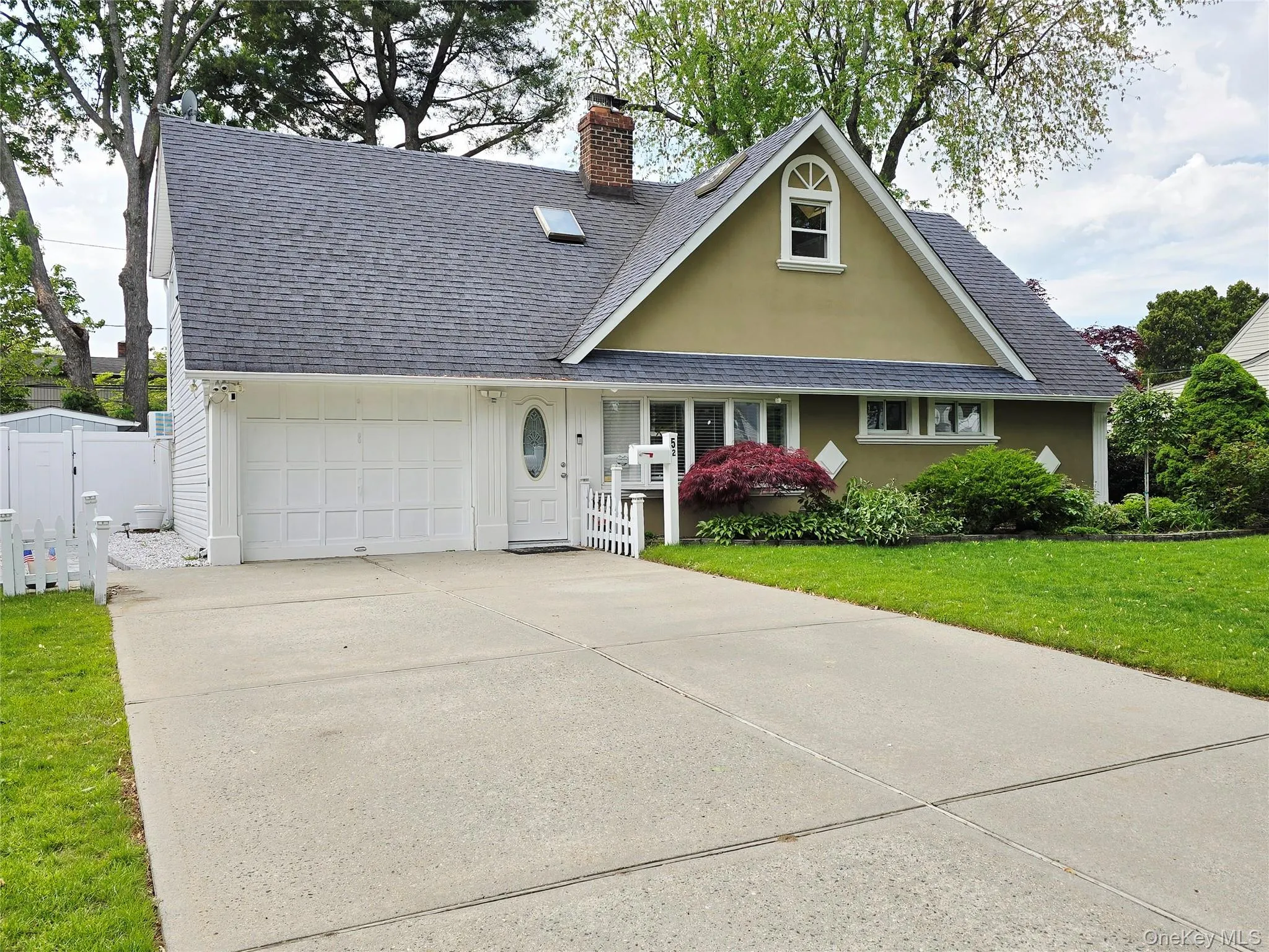 52 Mist Lane, Hempstead, NY, 4 Bedrooms Bedrooms, 8 Rooms Rooms,2 BathroomsBathrooms,Residential Lease,For Rent,Mist,0,1000410 52 Mist Lane, Hempstead, NY, 4 Bedrooms Bedrooms, 8 Rooms Rooms,2 BathroomsBathrooms,Residential Lease,For Rent,Mist,0,1000410