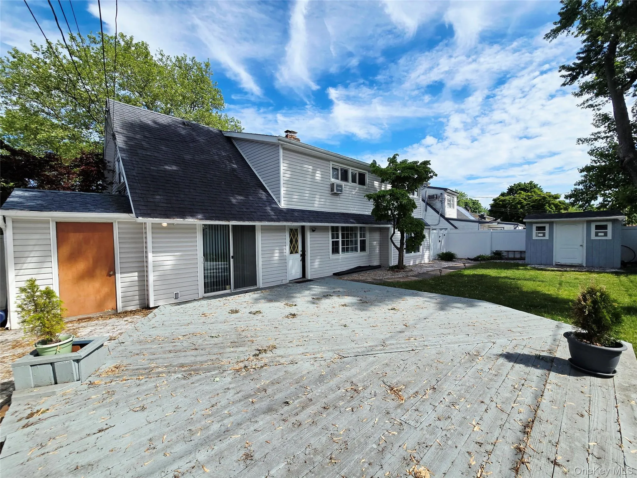 52 Mist Lane, Hempstead, NY, 4 Bedrooms Bedrooms, 8 Rooms Rooms,2 BathroomsBathrooms,Residential Lease,For Rent,Mist,0,1000410 52 Mist Lane, Hempstead, NY, 4 Bedrooms Bedrooms, 8 Rooms Rooms,2 BathroomsBathrooms,Residential Lease,For Rent,Mist,0,1000410
