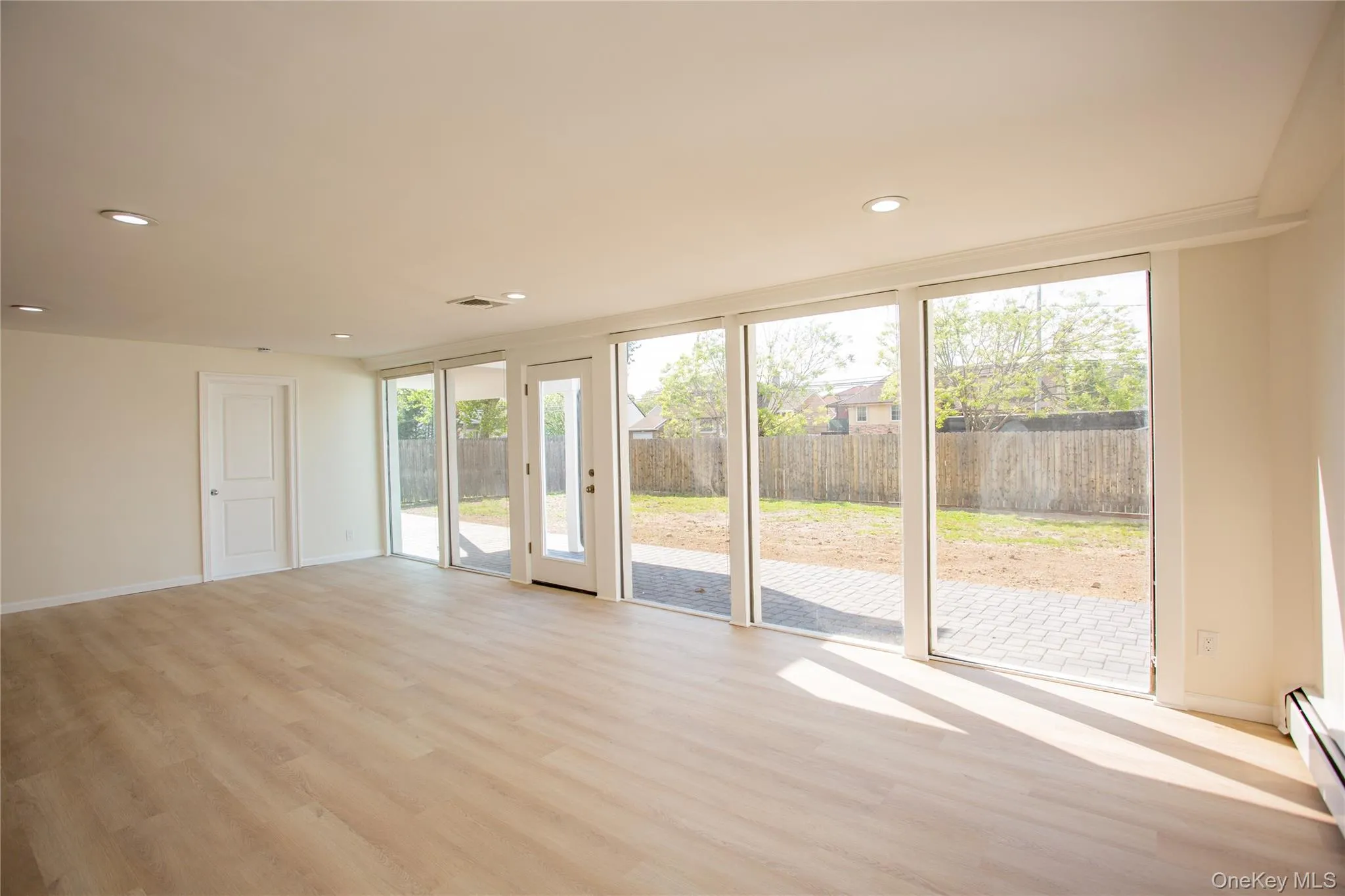 988 Westwood Road, Hempstead, NY, 4 Bedrooms Bedrooms, 8 Rooms Rooms,3 BathroomsBathrooms,Residential,For Rent,Westwood,0,1000413 988 Westwood Road, Hempstead, NY, 4 Bedrooms Bedrooms, 8 Rooms Rooms,3 BathroomsBathrooms,Residential,For Rent,Westwood,0,1000413