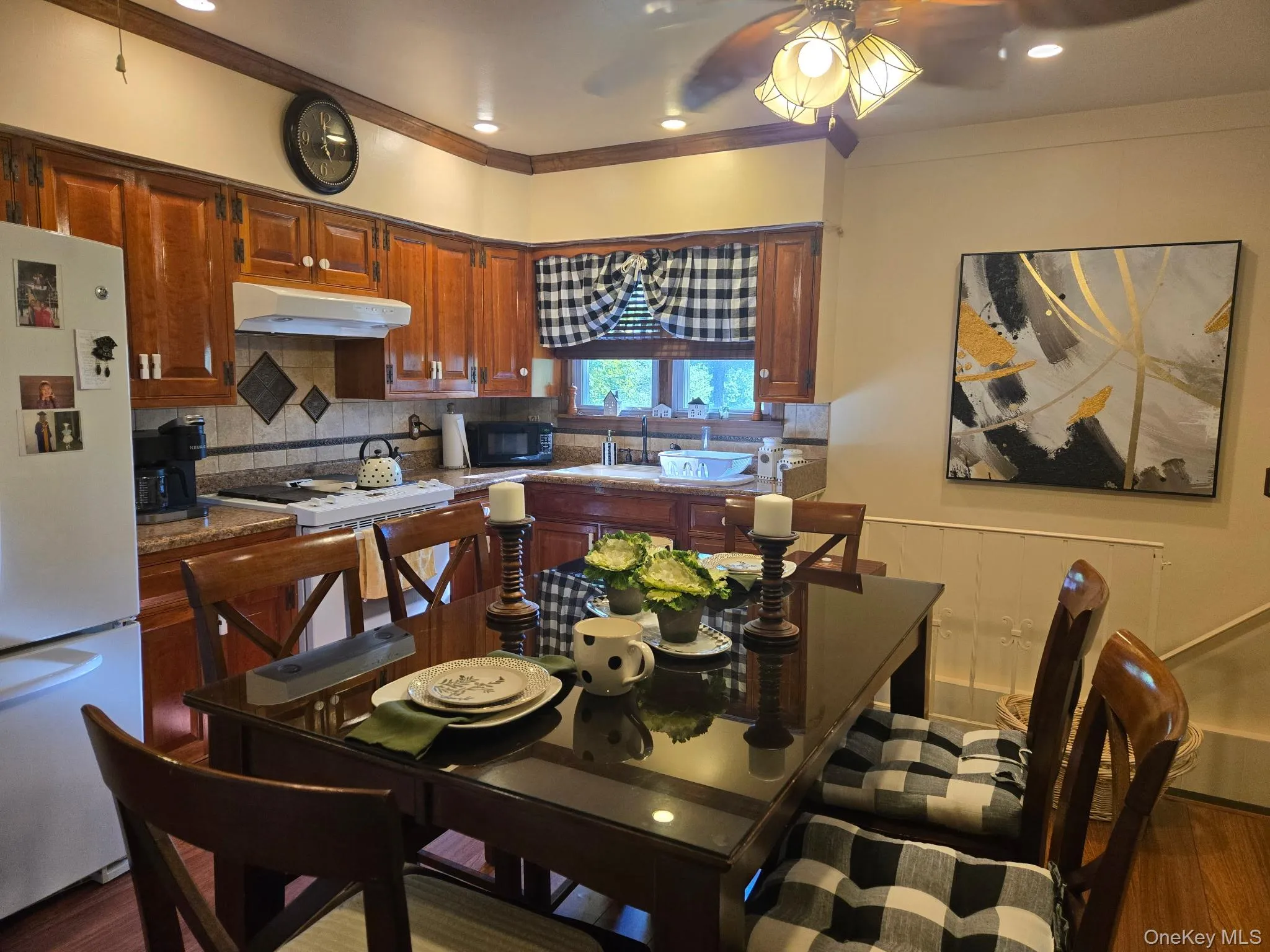 37 Valhalla Road, Kent, NY, 3 Bedrooms Bedrooms, 9 Rooms Rooms,2 BathroomsBathrooms,Residential,For Rent,Valhalla,0,1000416 37 Valhalla Road, Kent, NY, 3 Bedrooms Bedrooms, 9 Rooms Rooms,2 BathroomsBathrooms,Residential,For Rent,Valhalla,0,1000416
