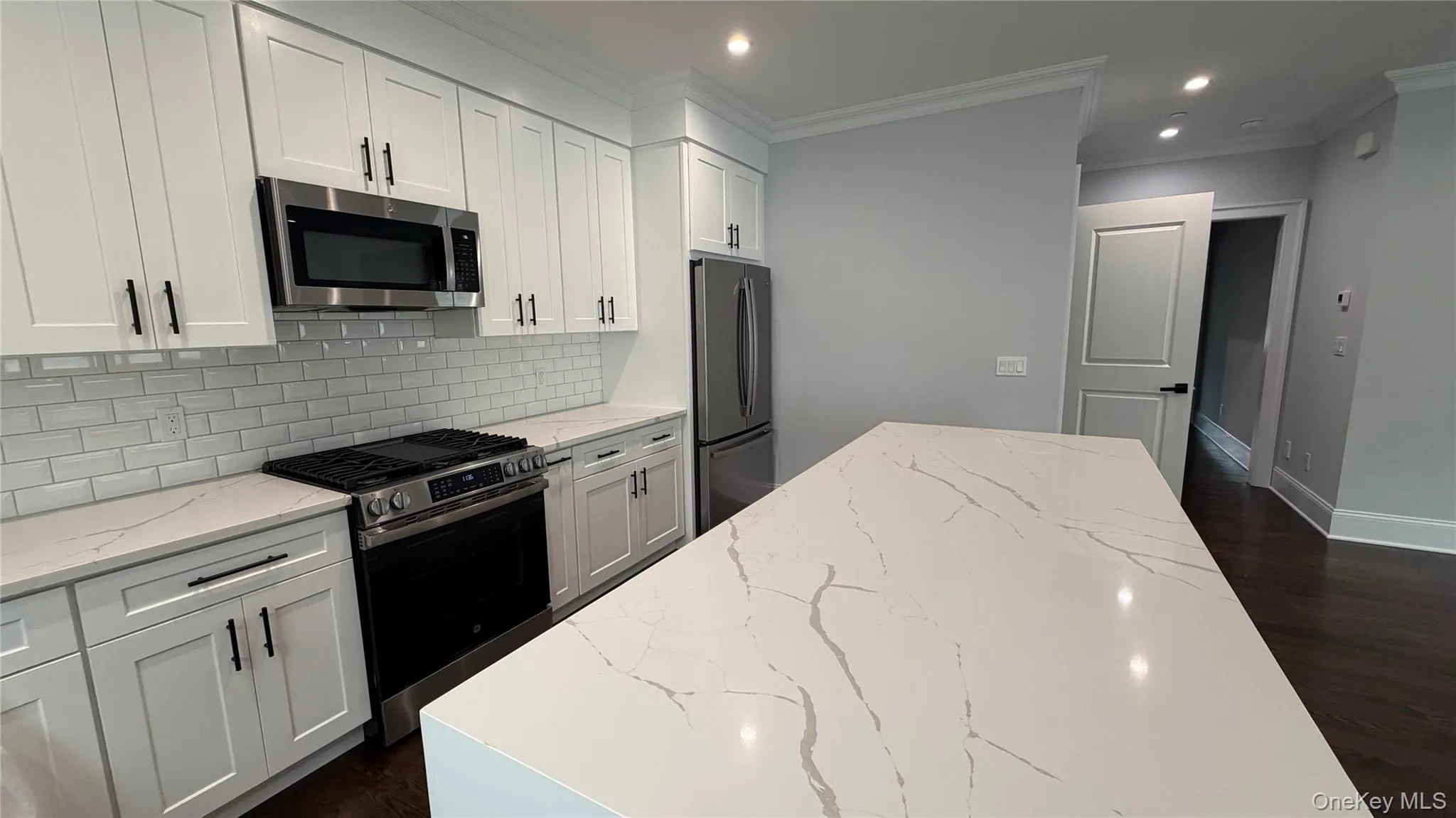 172 Lakeview Avenue, Harrison, NY, 5 Bedrooms Bedrooms, 12 Rooms Rooms,3 BathroomsBathrooms,Residential Lease,For Rent,Lakeview,0,1000417 172 Lakeview Avenue, Harrison, NY, 5 Bedrooms Bedrooms, 12 Rooms Rooms,3 BathroomsBathrooms,Residential Lease,For Rent,Lakeview,0,1000417