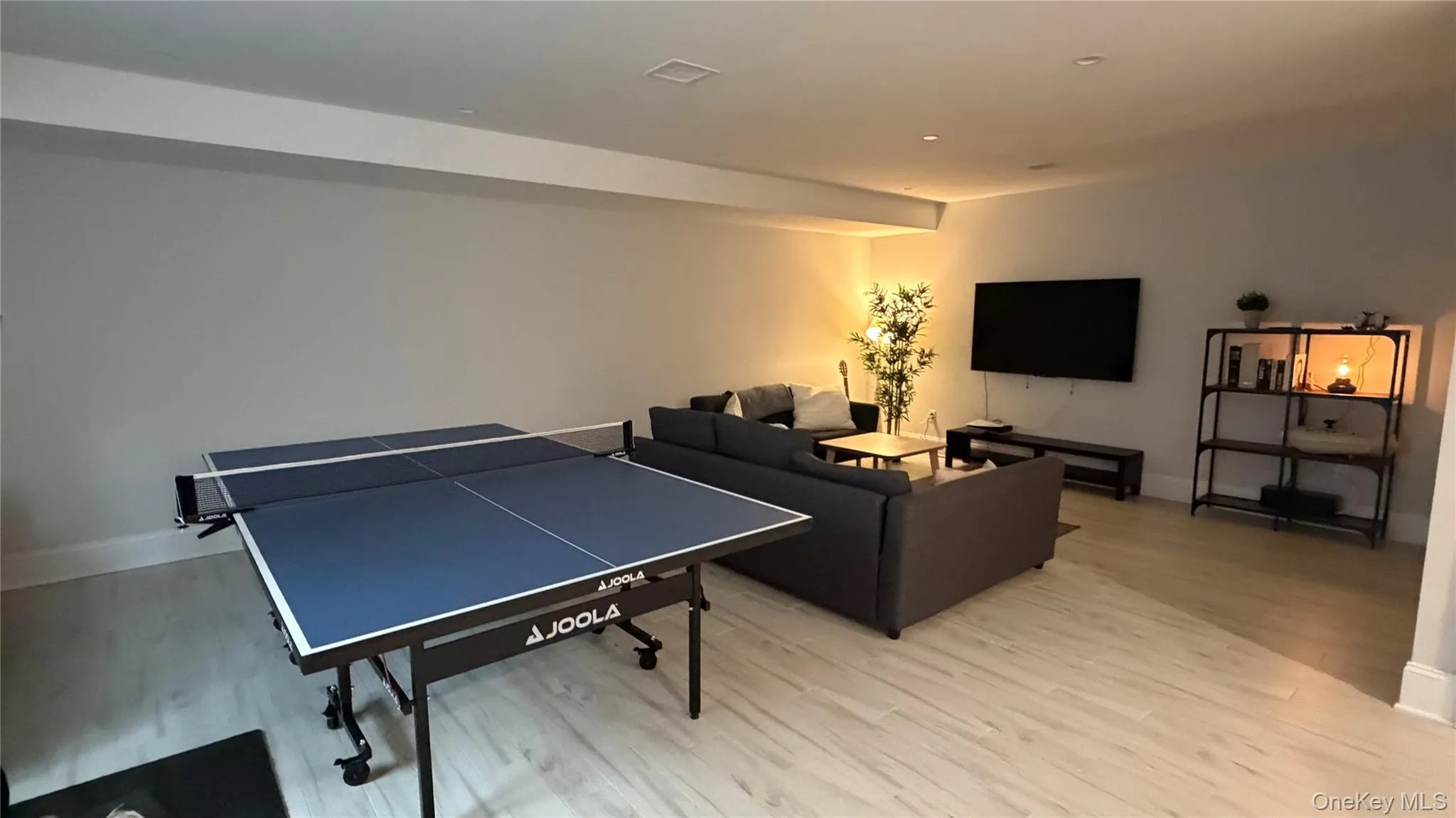 172 Lakeview Avenue, Harrison, NY, 5 Bedrooms Bedrooms, 12 Rooms Rooms,3 BathroomsBathrooms,Residential Lease,For Rent,Lakeview,0,1000417 172 Lakeview Avenue, Harrison, NY, 5 Bedrooms Bedrooms, 12 Rooms Rooms,3 BathroomsBathrooms,Residential Lease,For Rent,Lakeview,0,1000417