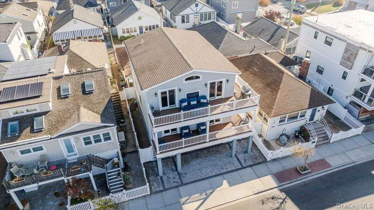 206 Grand Boulevard, Long Beach, NY, 3 Bedrooms Bedrooms, 7 Rooms Rooms,2 BathroomsBathrooms,Residential Lease,For Rent,Grand,0,1000420 206 Grand Boulevard, Long Beach, NY, 3 Bedrooms Bedrooms, 7 Rooms Rooms,2 BathroomsBathrooms,Residential Lease,For Rent,Grand,0,1000420