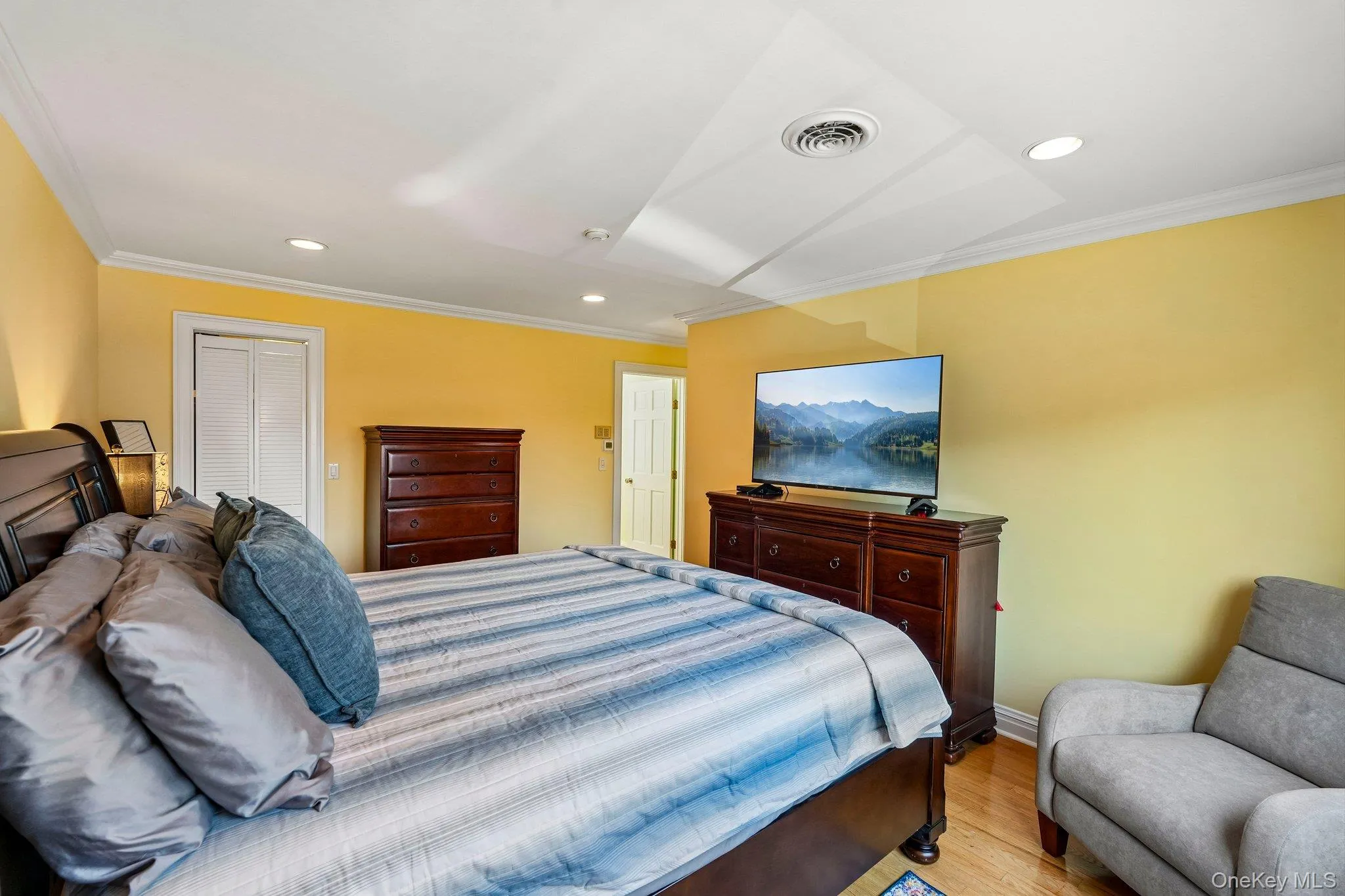 20 Aspen Court, Clarkstown, NY, 2 Bedrooms Bedrooms, 6 Rooms Rooms,2 BathroomsBathrooms,Residential Sale,For Rent,Aspen,0,1000426 20 Aspen Court, Clarkstown, NY, 2 Bedrooms Bedrooms, 6 Rooms Rooms,2 BathroomsBathrooms,Residential Sale,For Rent,Aspen,0,1000426