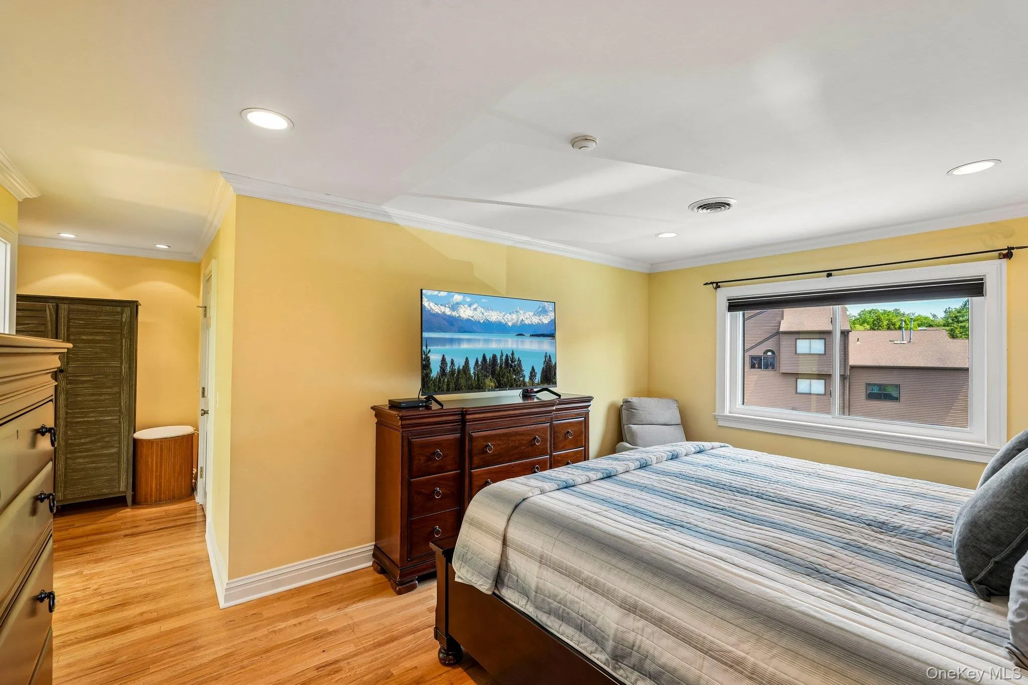 20 Aspen Court, Clarkstown, NY, 2 Bedrooms Bedrooms, 6 Rooms Rooms,2 BathroomsBathrooms,Residential Sale,For Rent,Aspen,0,1000426 20 Aspen Court, Clarkstown, NY, 2 Bedrooms Bedrooms, 6 Rooms Rooms,2 BathroomsBathrooms,Residential Sale,For Rent,Aspen,0,1000426