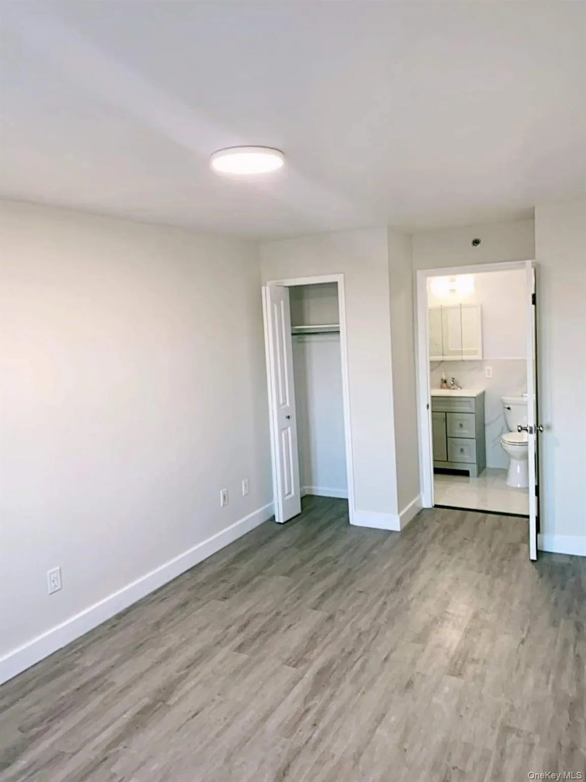 6070 Woodhaven Boulevard, New York, NY, 2 Bedrooms Bedrooms, 6 Rooms Rooms,2 BathroomsBathrooms,Residential Lease,For Rent,Woodhaven,0,1000429 6070 Woodhaven Boulevard, New York, NY, 2 Bedrooms Bedrooms, 6 Rooms Rooms,2 BathroomsBathrooms,Residential Lease,For Rent,Woodhaven,0,1000429