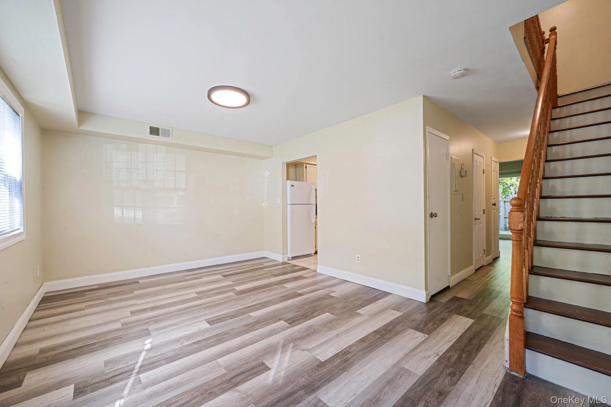 102 Hill Spur, Brookhaven, NY, 3 Bedrooms Bedrooms, 6 Rooms Rooms,1 BathroomBathrooms,Residential Sale,For Rent,Hill,0,1000433 102 Hill Spur, Brookhaven, NY, 3 Bedrooms Bedrooms, 6 Rooms Rooms,1 BathroomBathrooms,Residential Sale,For Rent,Hill,0,1000433