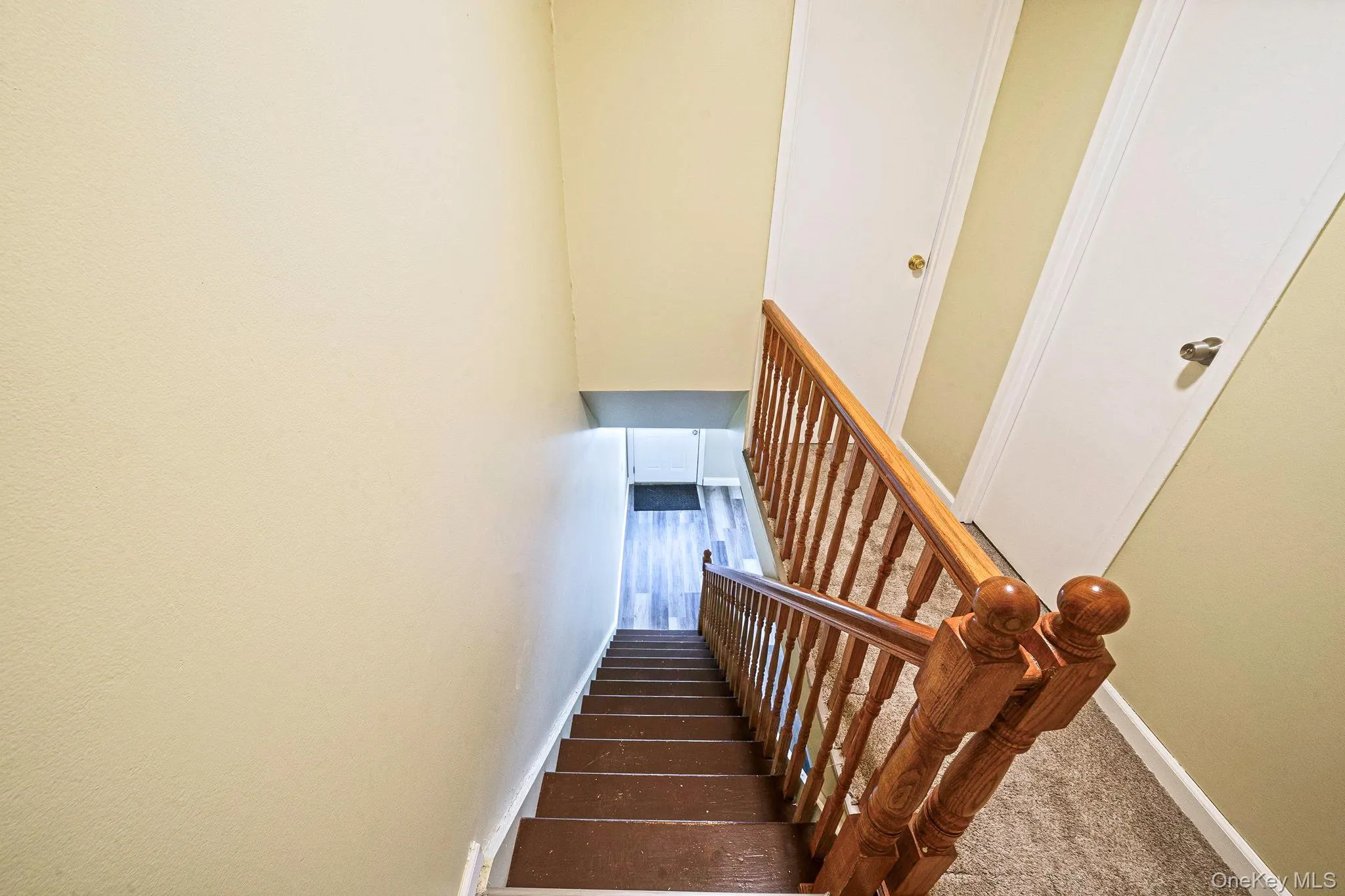 102 Hill Spur, Brookhaven, NY, 3 Bedrooms Bedrooms, 6 Rooms Rooms,1 BathroomBathrooms,Residential Sale,For Rent,Hill,0,1000433 102 Hill Spur, Brookhaven, NY, 3 Bedrooms Bedrooms, 6 Rooms Rooms,1 BathroomBathrooms,Residential Sale,For Rent,Hill,0,1000433