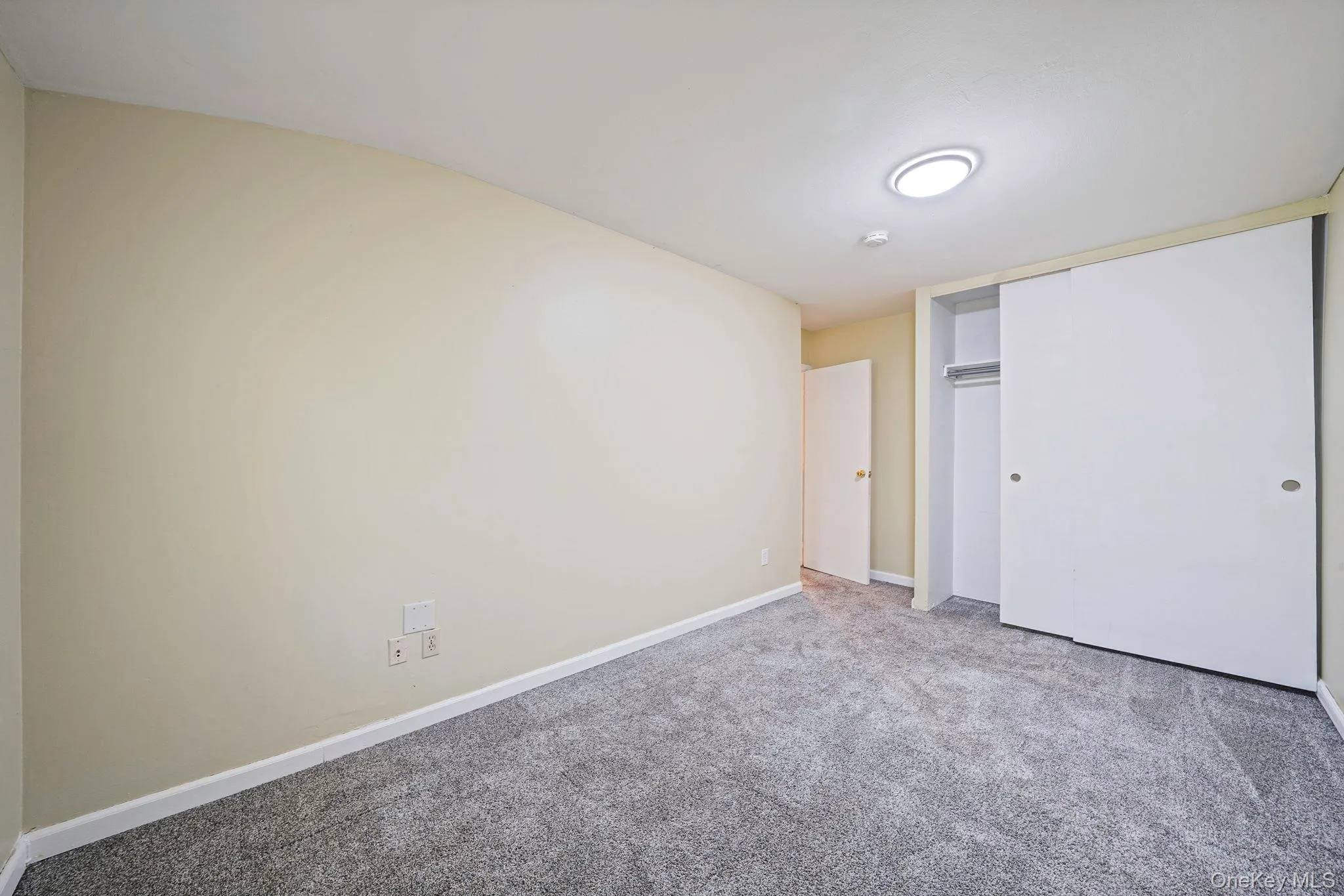 102 Hill Spur, Brookhaven, NY, 3 Bedrooms Bedrooms, 6 Rooms Rooms,1 BathroomBathrooms,Residential Sale,For Rent,Hill,0,1000433 102 Hill Spur, Brookhaven, NY, 3 Bedrooms Bedrooms, 6 Rooms Rooms,1 BathroomBathrooms,Residential Sale,For Rent,Hill,0,1000433
