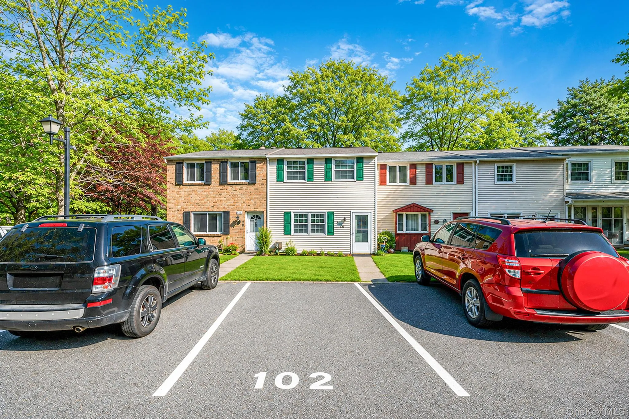 102 Hill Spur, Brookhaven, NY, 3 Bedrooms Bedrooms, 6 Rooms Rooms,1 BathroomBathrooms,Residential Sale,For Rent,Hill,0,1000433 102 Hill Spur, Brookhaven, NY, 3 Bedrooms Bedrooms, 6 Rooms Rooms,1 BathroomBathrooms,Residential Sale,For Rent,Hill,0,1000433