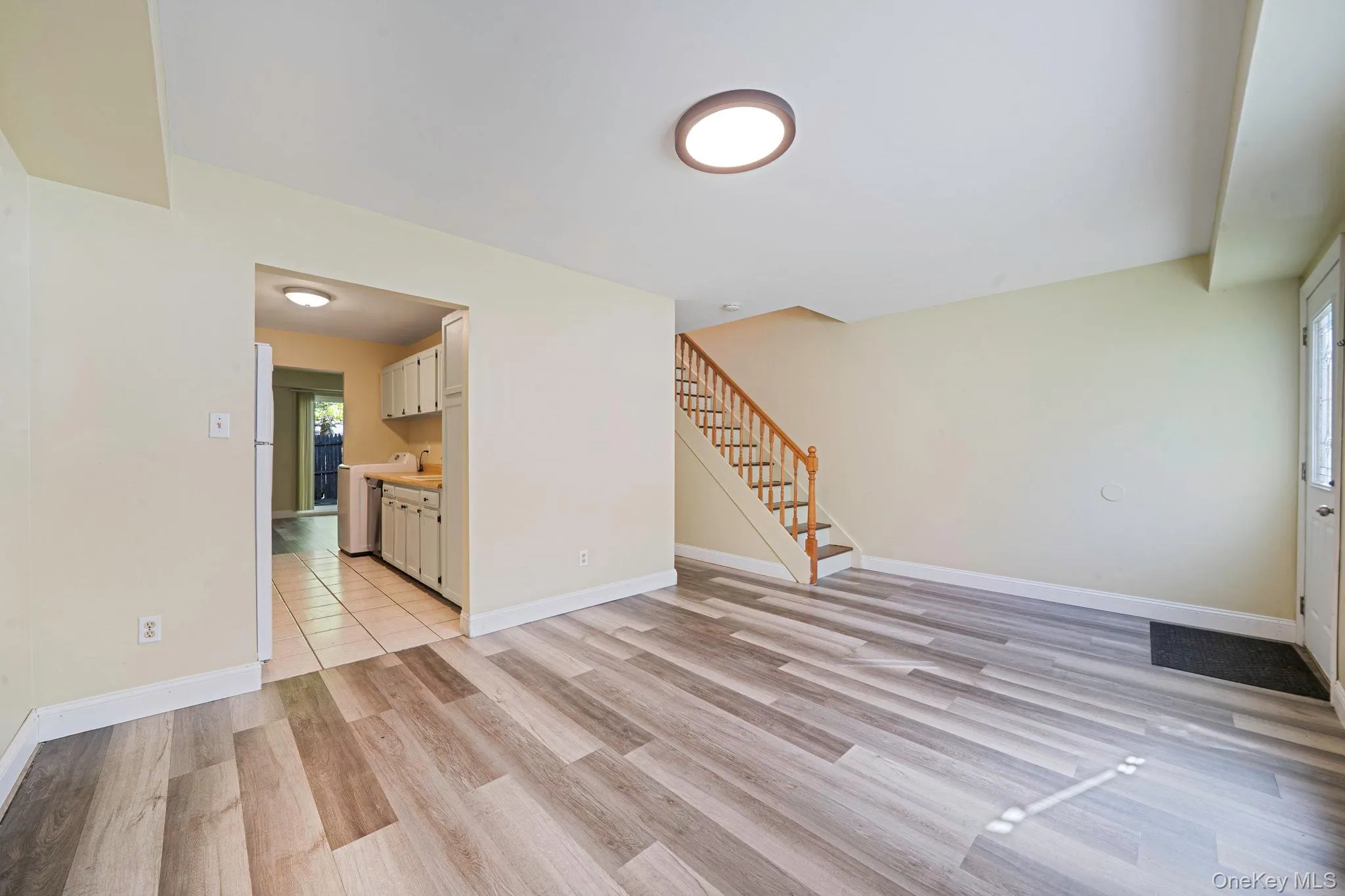 102 Hill Spur, Brookhaven, NY, 3 Bedrooms Bedrooms, 6 Rooms Rooms,1 BathroomBathrooms,Residential Sale,For Rent,Hill,0,1000433 102 Hill Spur, Brookhaven, NY, 3 Bedrooms Bedrooms, 6 Rooms Rooms,1 BathroomBathrooms,Residential Sale,For Rent,Hill,0,1000433