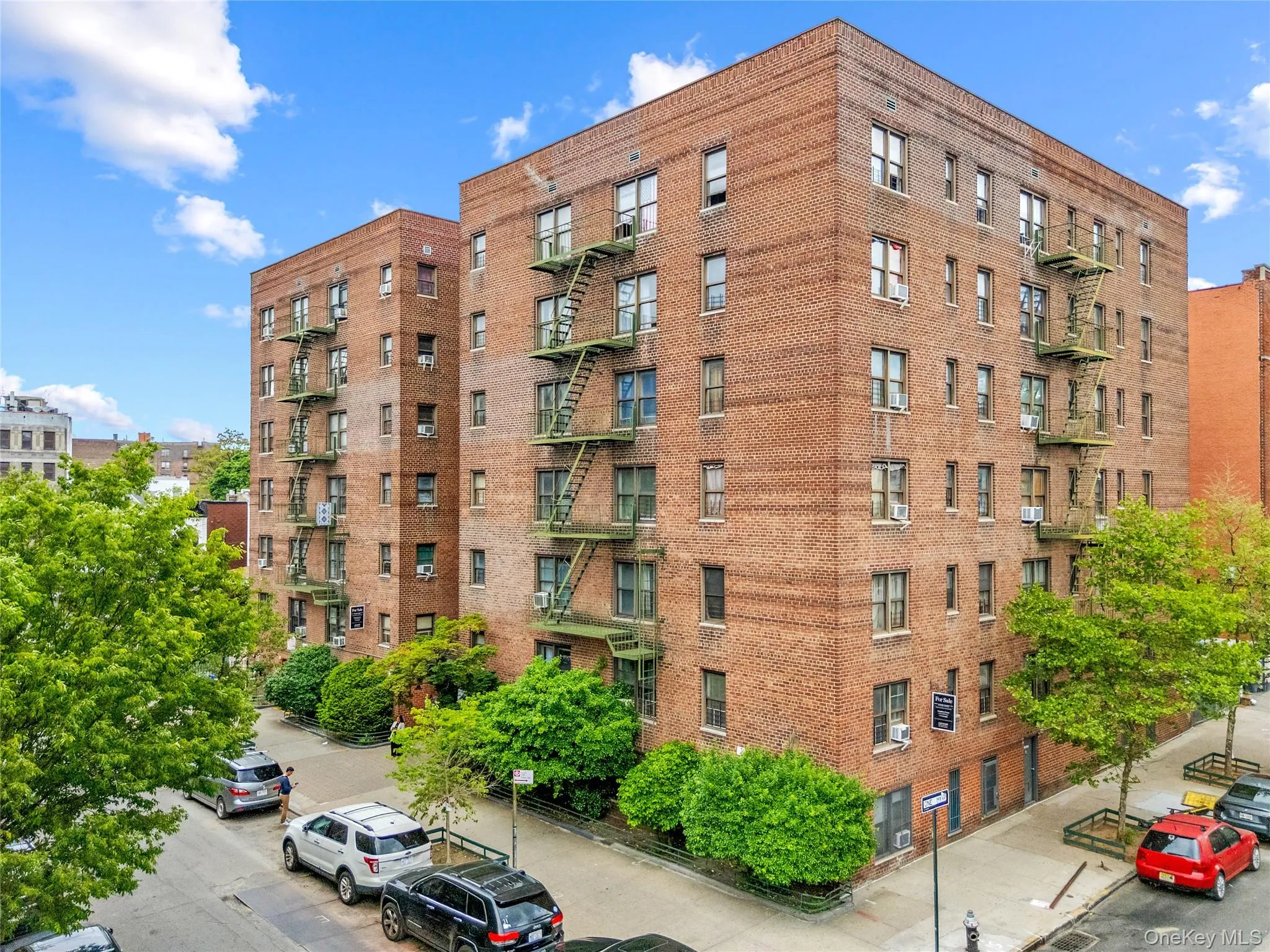 2830 Briggs Avenue, New York, NY, 3 Rooms Rooms,1 BathroomBathrooms,Residential Sale,For Rent,Briggs,0,1000438 2830 Briggs Avenue, New York, NY, 3 Rooms Rooms,1 BathroomBathrooms,Residential Sale,For Rent,Briggs,0,1000438