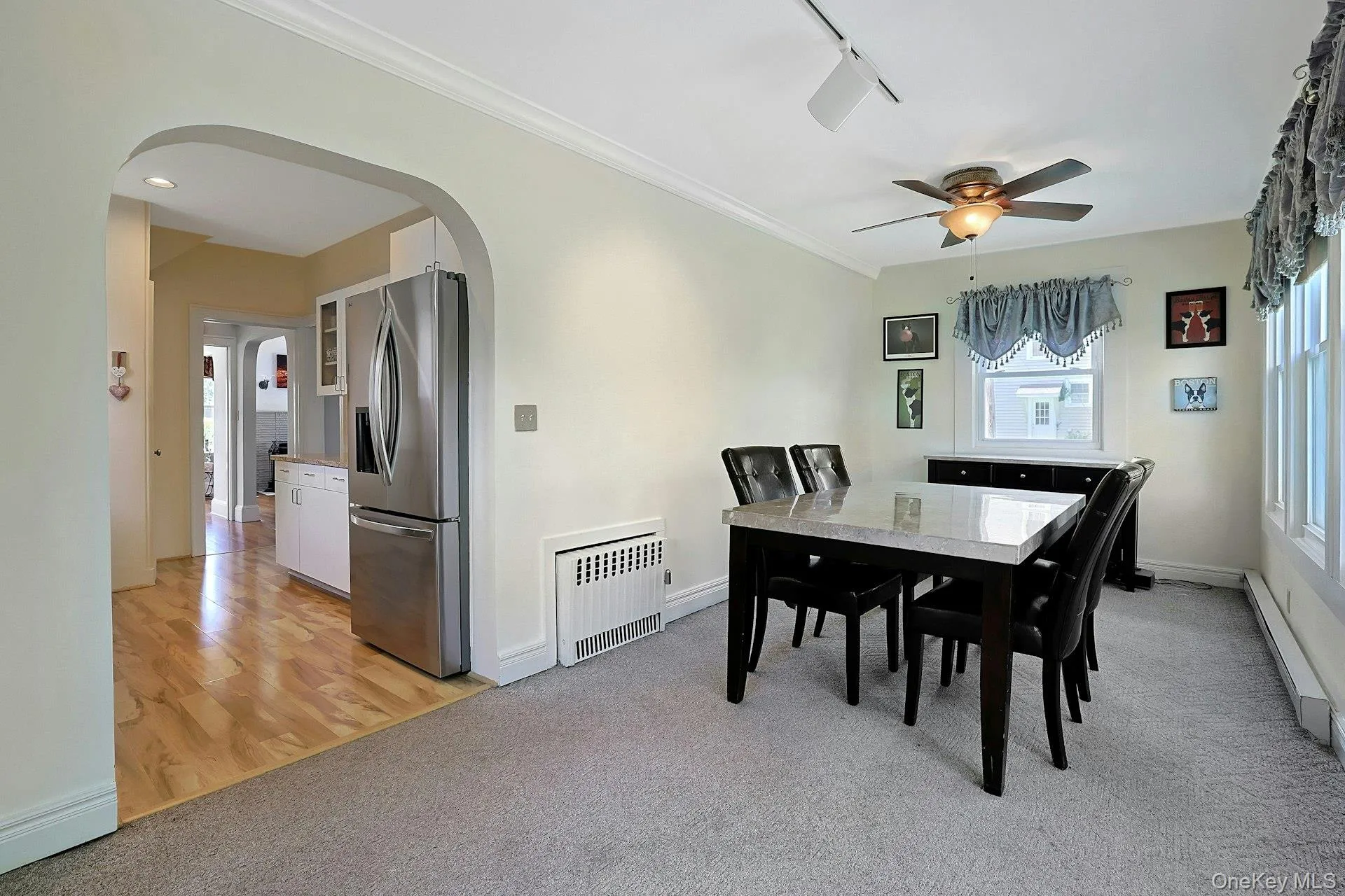 Kitchen into Spacious Dining Area Kitchen into Spacious Dining Area