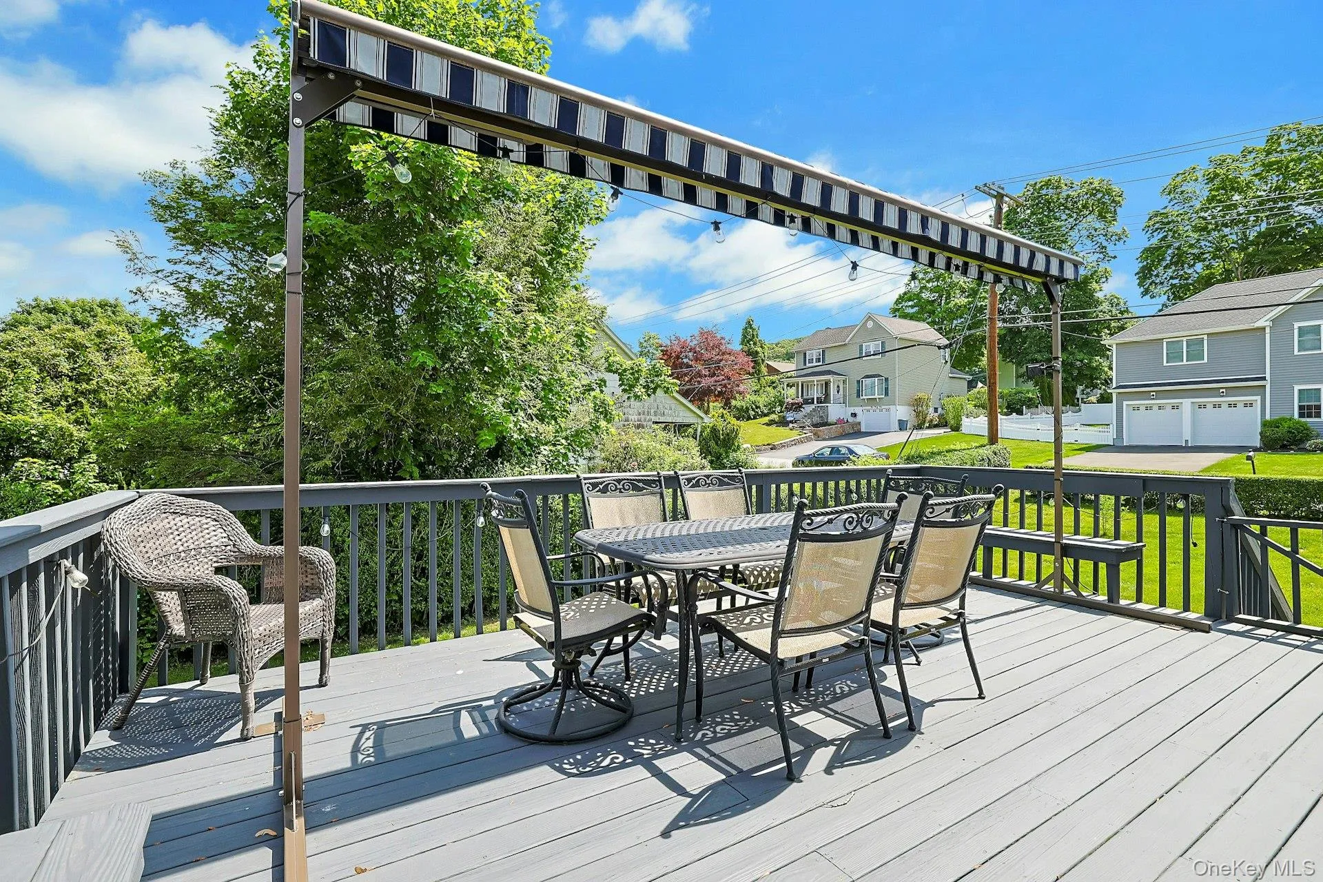 Deck Off Dining Area Deck Off Dining Area