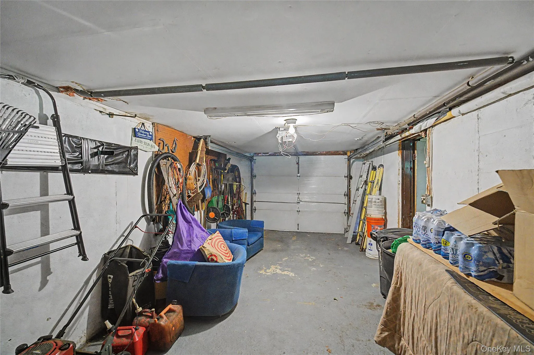 205 Halsey Avenue, Oyster Bay, NY, 3 Bedrooms Bedrooms, 7 Rooms Rooms,2 BathroomsBathrooms,Residential,For Rent,Halsey,0,1000443 205 Halsey Avenue, Oyster Bay, NY, 3 Bedrooms Bedrooms, 7 Rooms Rooms,2 BathroomsBathrooms,Residential,For Rent,Halsey,0,1000443