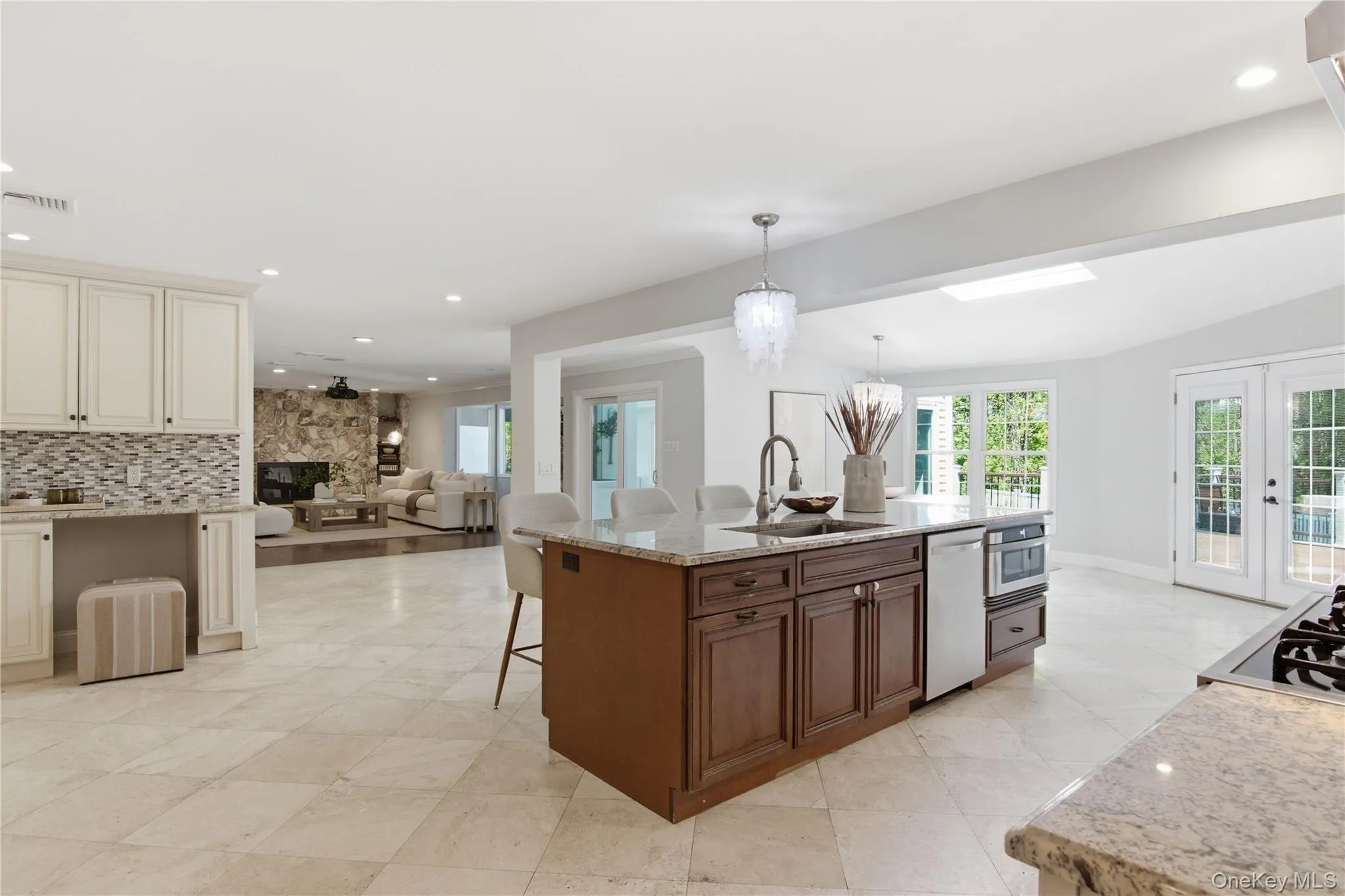 10 Stony Run Court, Huntington, NY, 5 Bedrooms Bedrooms, 9 Rooms Rooms,3 BathroomsBathrooms,Residential,For Rent,Stony Run,0,1000444 10 Stony Run Court, Huntington, NY, 5 Bedrooms Bedrooms, 9 Rooms Rooms,3 BathroomsBathrooms,Residential,For Rent,Stony Run,0,1000444