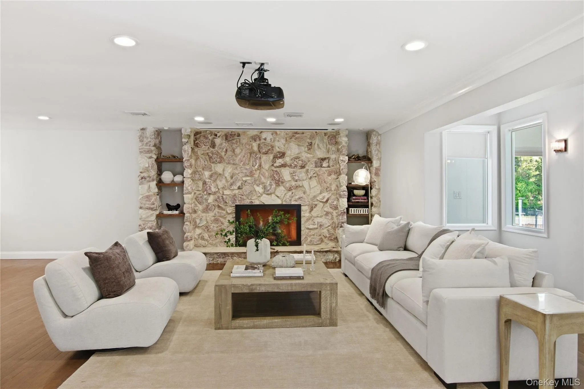 10 Stony Run Court, Huntington, NY, 5 Bedrooms Bedrooms, 9 Rooms Rooms,3 BathroomsBathrooms,Residential,For Rent,Stony Run,0,1000444 10 Stony Run Court, Huntington, NY, 5 Bedrooms Bedrooms, 9 Rooms Rooms,3 BathroomsBathrooms,Residential,For Rent,Stony Run,0,1000444